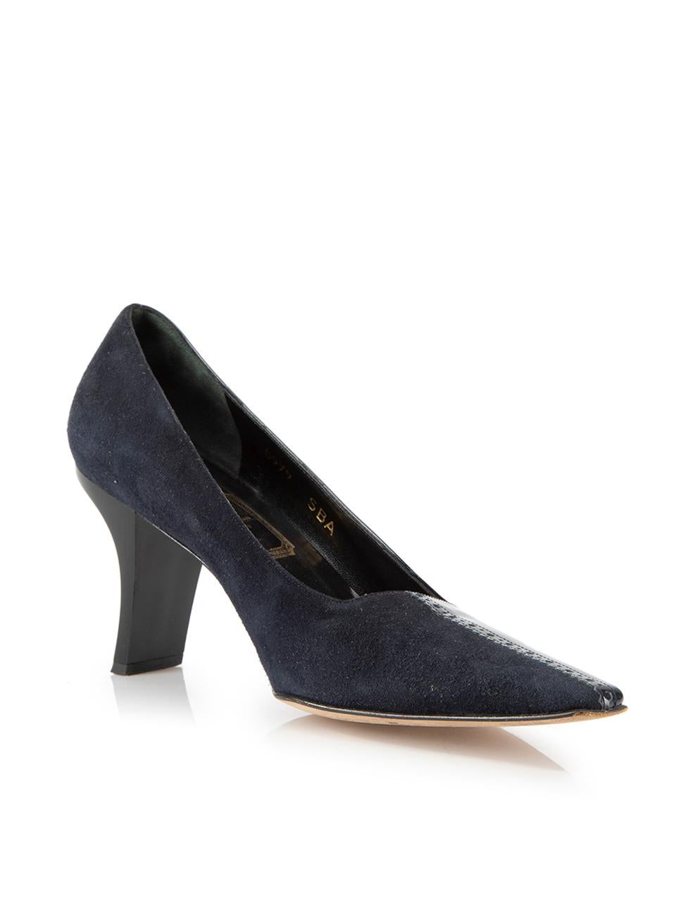 CONDITION is Very good. Minimal wear to pumps is evident. Minimal wear to the exterior leather and suede on this used Dior designer resale item. 
 
 Details
  Navy and black
 Suede and patent leather
 Slip on pumps
 Pointed toe
 High heel
 Contrast