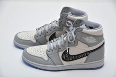 DIOR X Air Jordan Men's High Top Sneakers Size 10.5  44.5 EU  NEW 100% Authentic