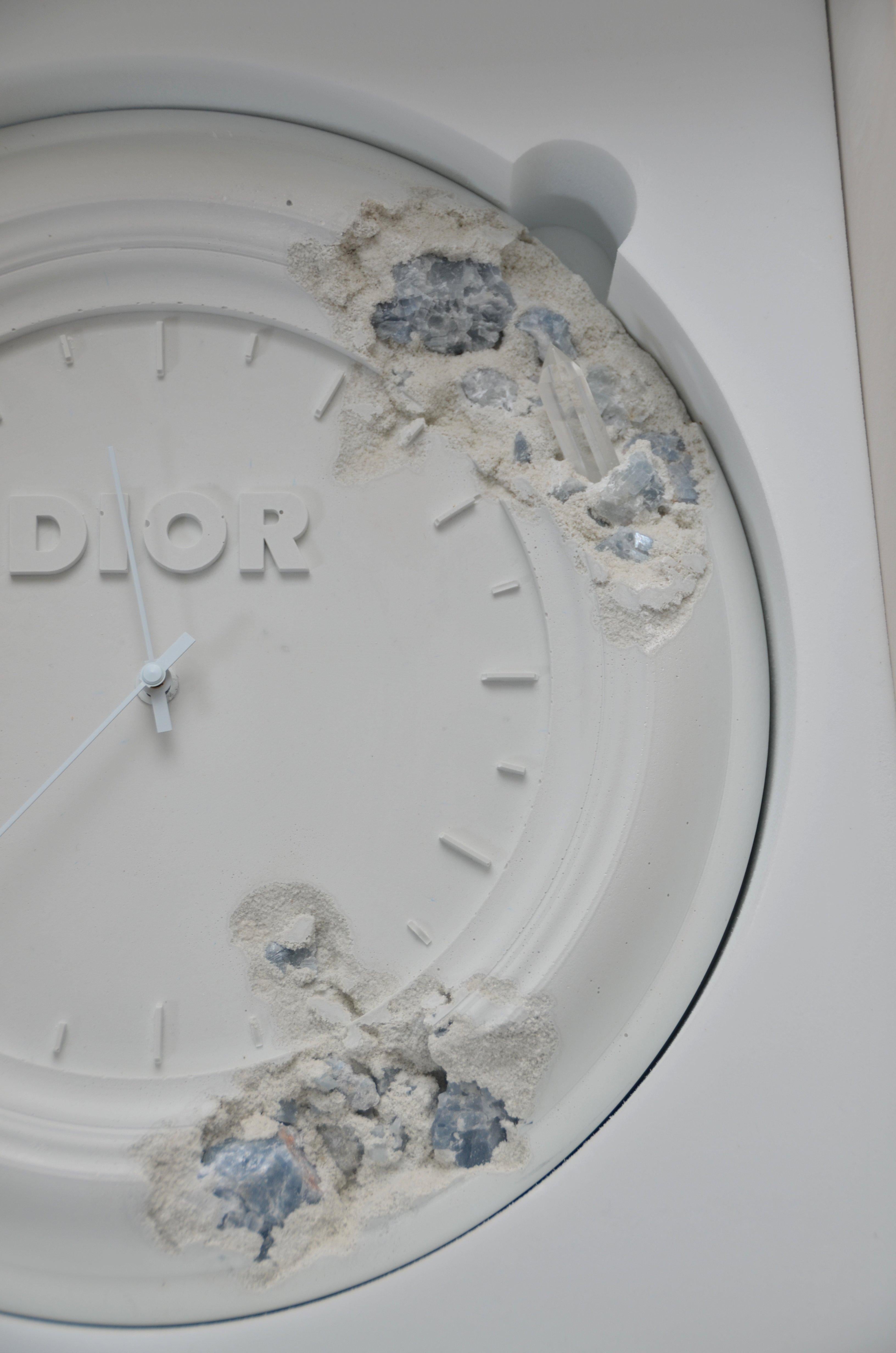 DIOR X DANIEL ARSHAM FUTURE RELIC Limited Edition Eroded Clock XX/100 NEW For Sale 1