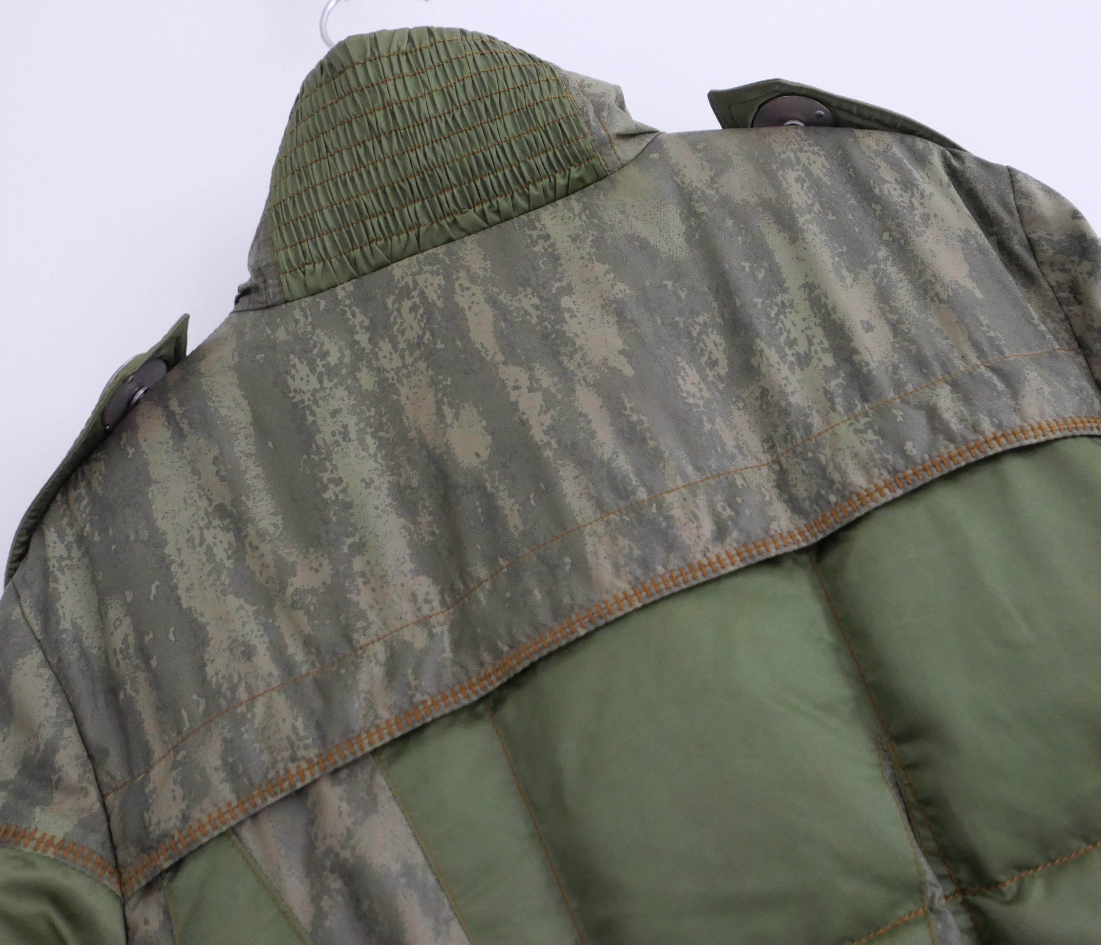 Giacca Puffer Camo Dior x John Galliano Autunno 2006 in vendita 3