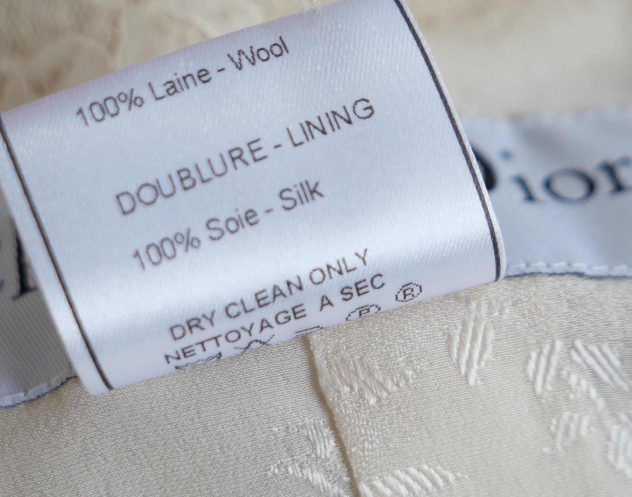 Dior x John Galliano Giacca con bottoni in pizzo e cammeo Primavera 1998 in vendita 6