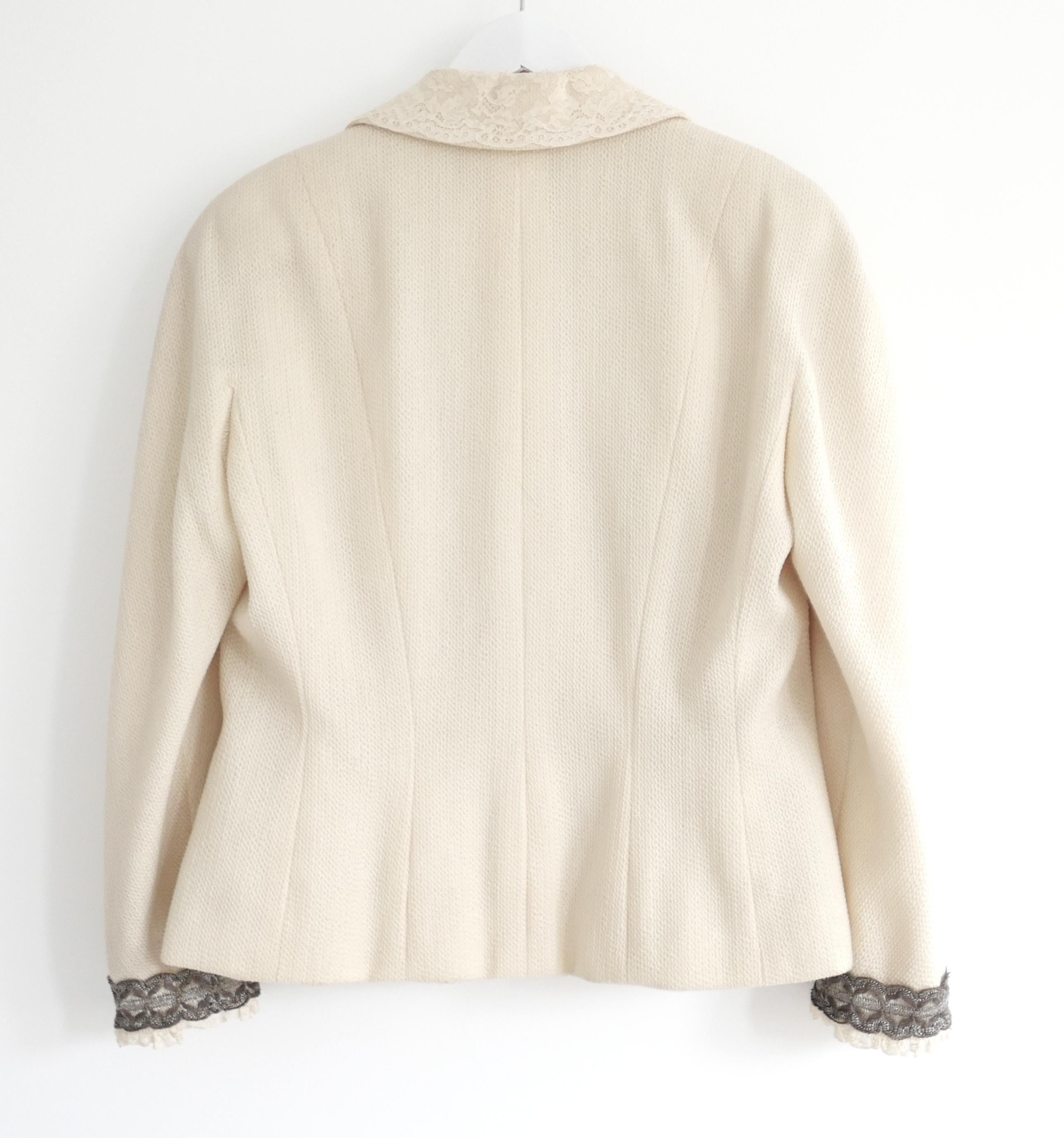 Dior x John Galliano Giacca con bottoni in pizzo e cammeo Primavera 1998 in vendita 4