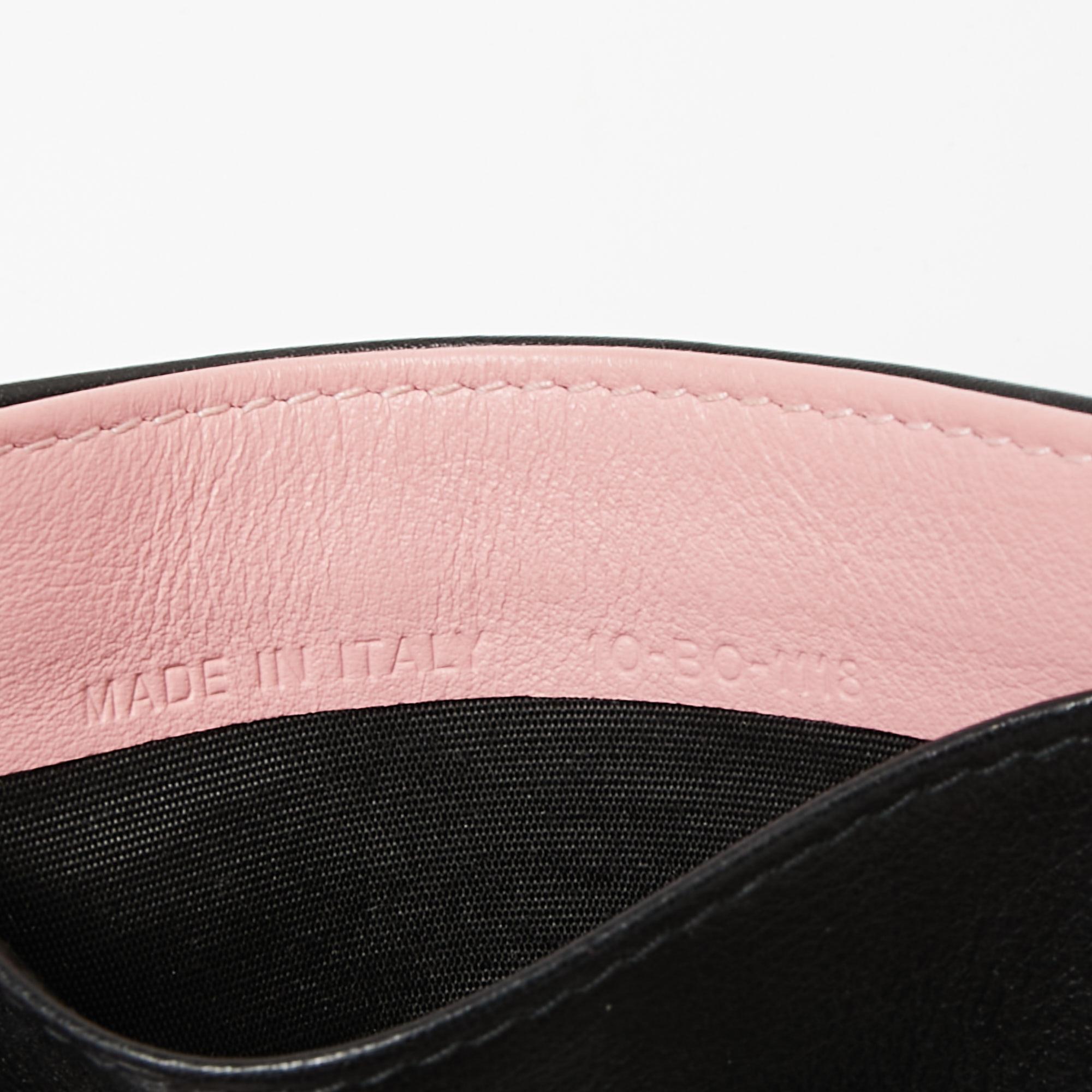 Dior x Kaws - Porte-cartes en cuir noir/rose en forme d'abeilles 1