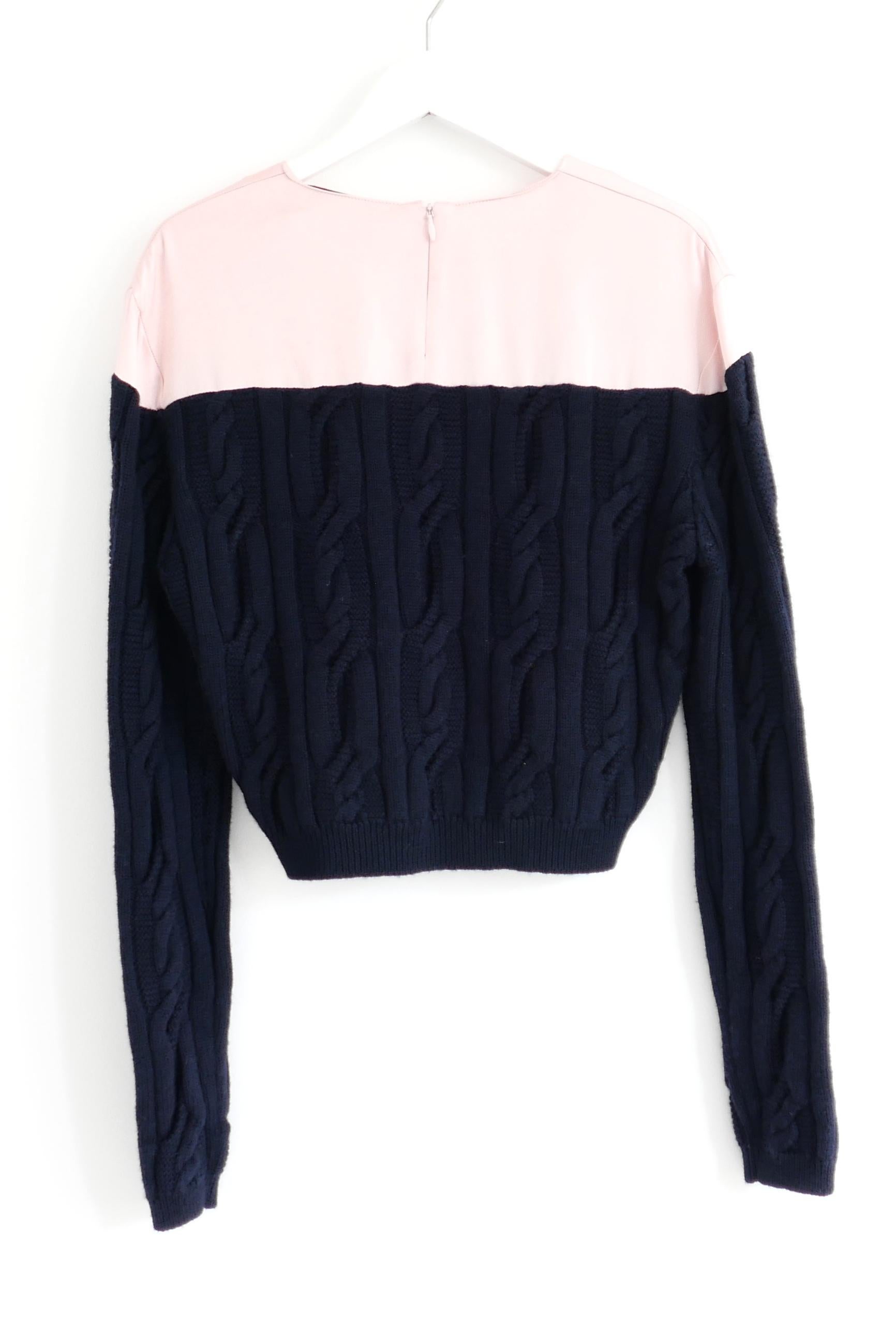 Dior x Raf Simons Pre-Fall 2015 Pullover aus Seidenstrick mit Schulterpartie im Zustand „Hervorragend“ im Angebot in London, GB