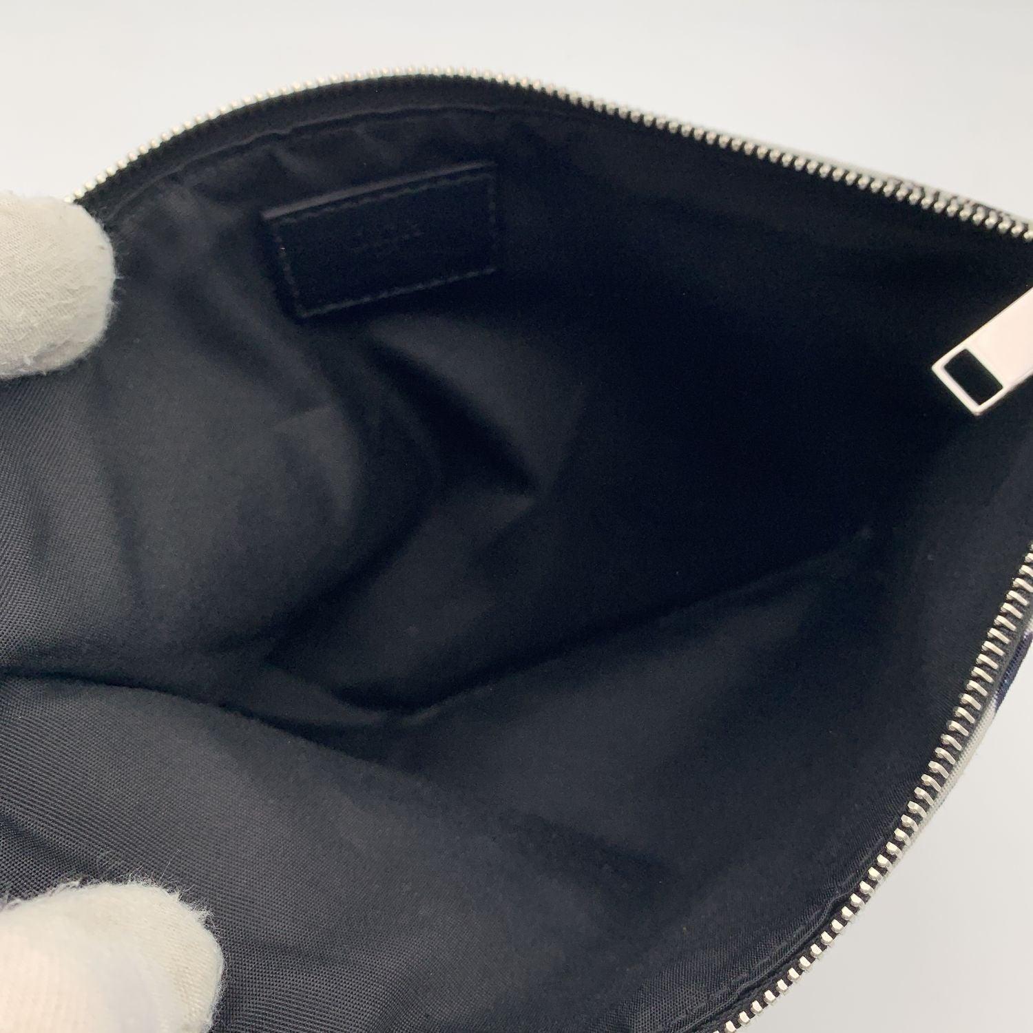 Sac pochette Dior x Raymond Pettibon multicolore en nylon avec fermeture éclair en vente 1