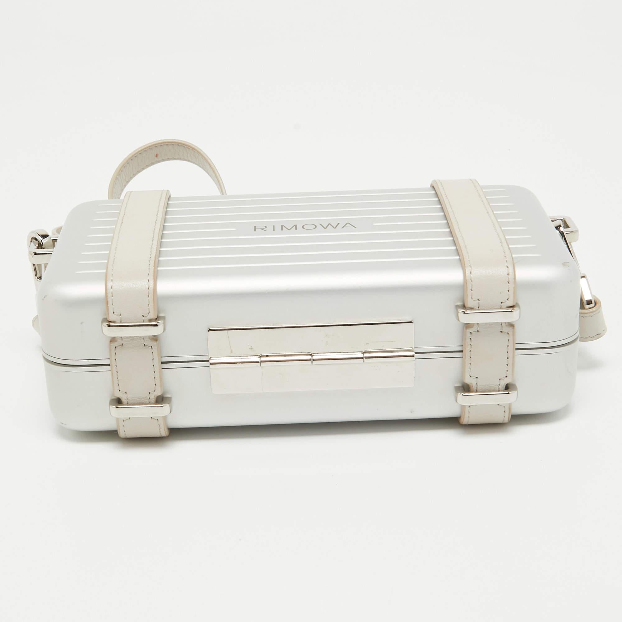 Dior x Rimowa Off White/Grey Aluminum and Leather Personal Clutch Bag For Sale 13