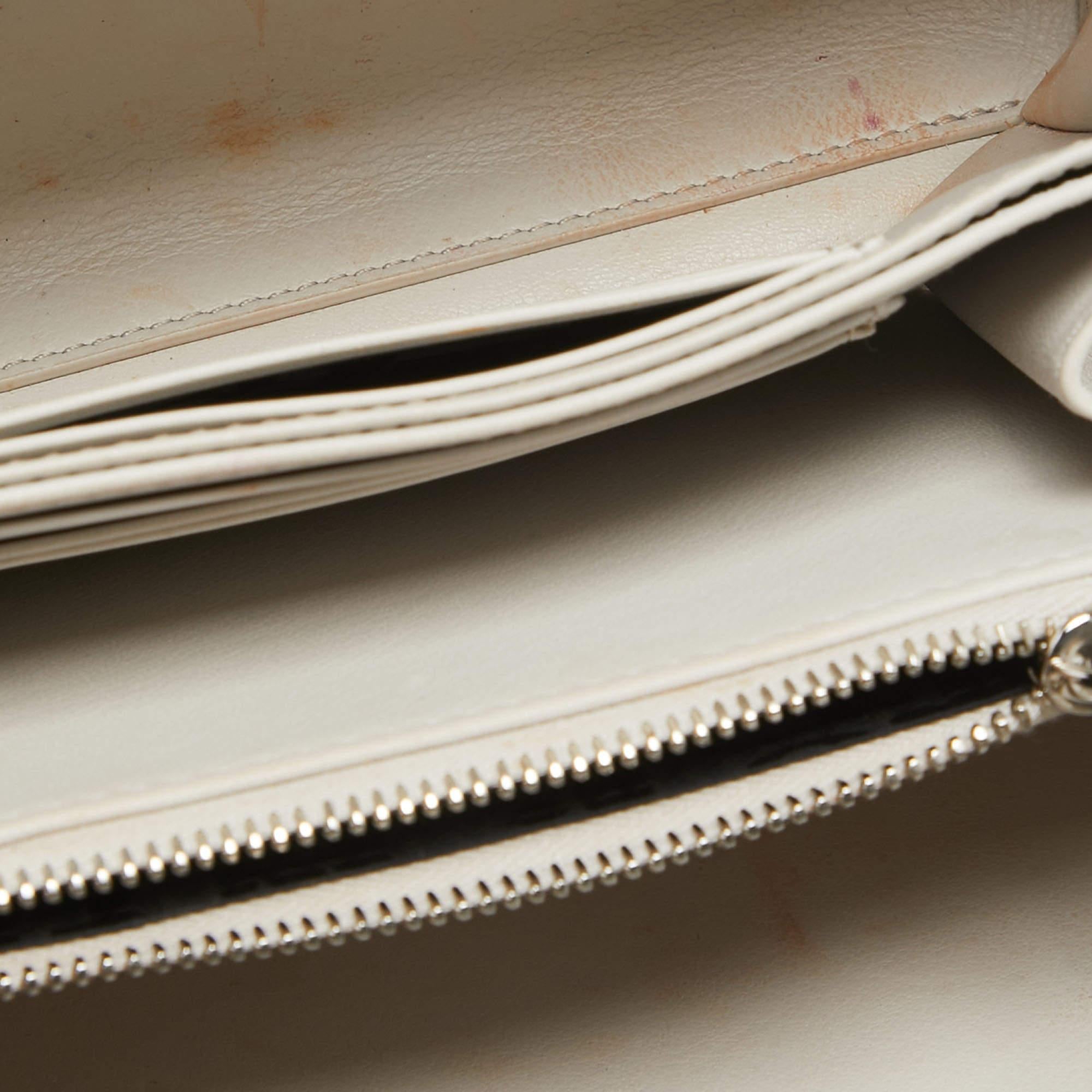 Dior x Rimowa Off White/Grey Aluminum and Leather Personal Clutch Bag In Good Condition In Dubai, Al Qouz 2