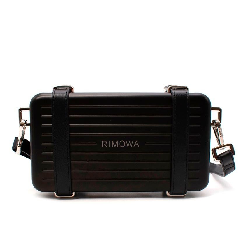 Dior x Rimowa Personal Clutch aus schwarzem Aluminium (Schwarz) im Angebot
