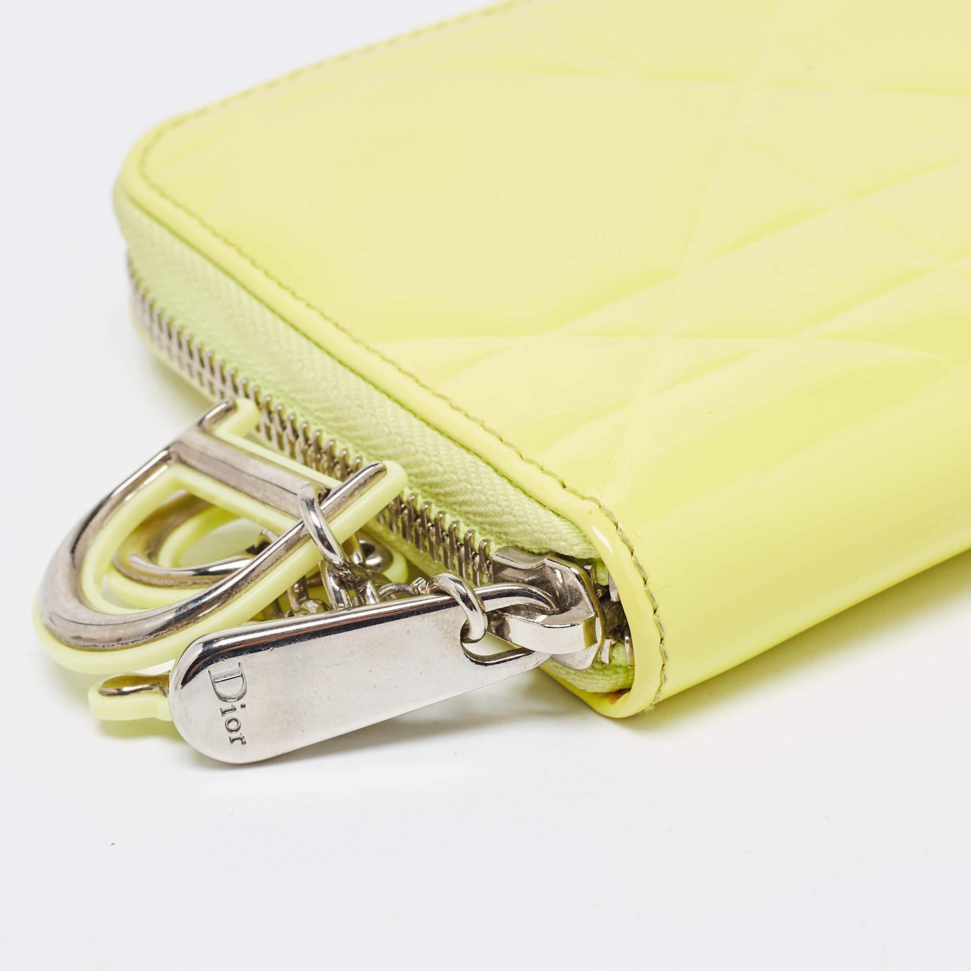 Dior Yellow Cannage Patent Leather Lady Dior Continental Wallet For Sale 3