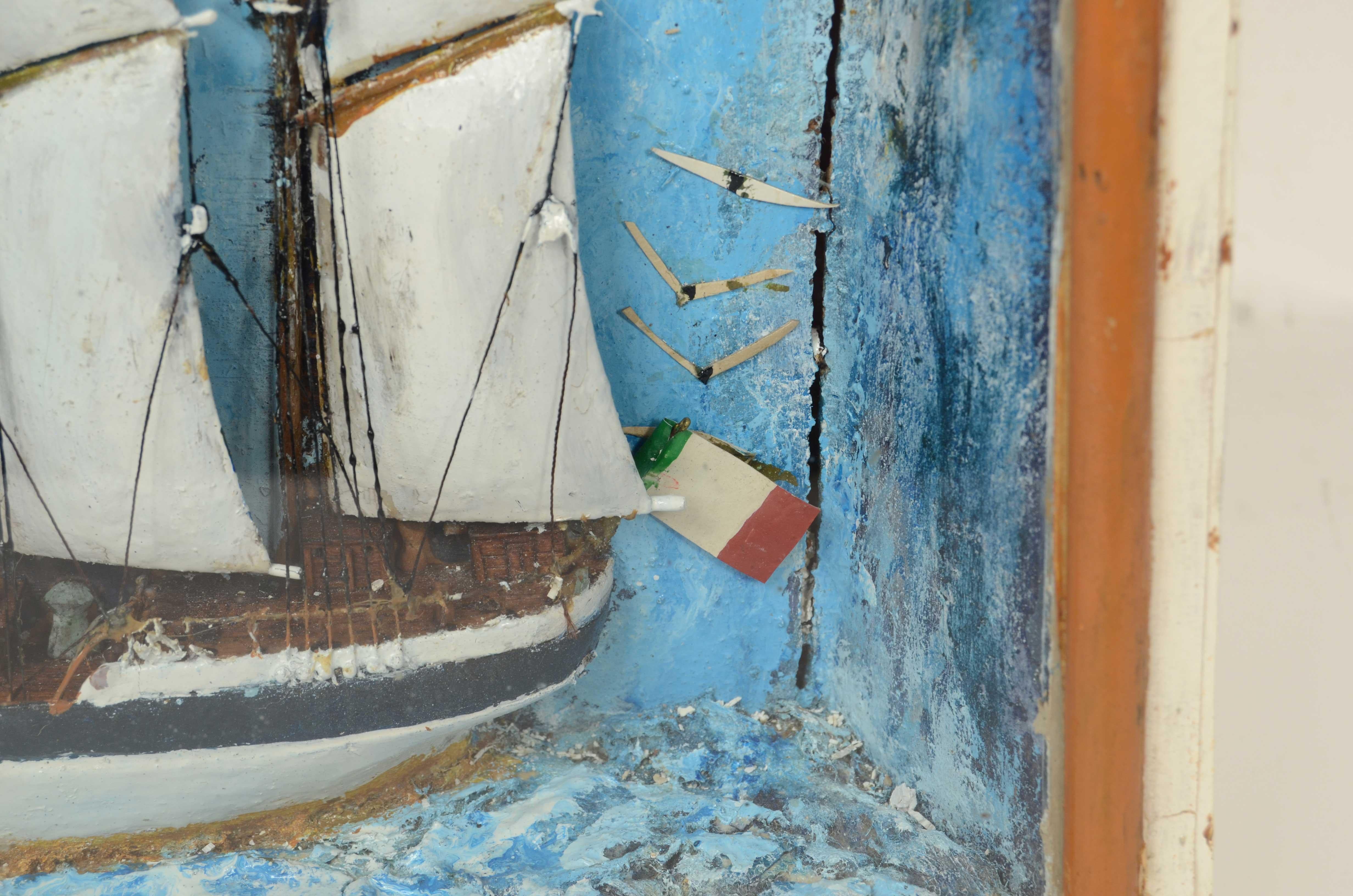 Diorama nautique de forme trapézoïdale d'une goélette à 5 mâts 1910 en vente 7
