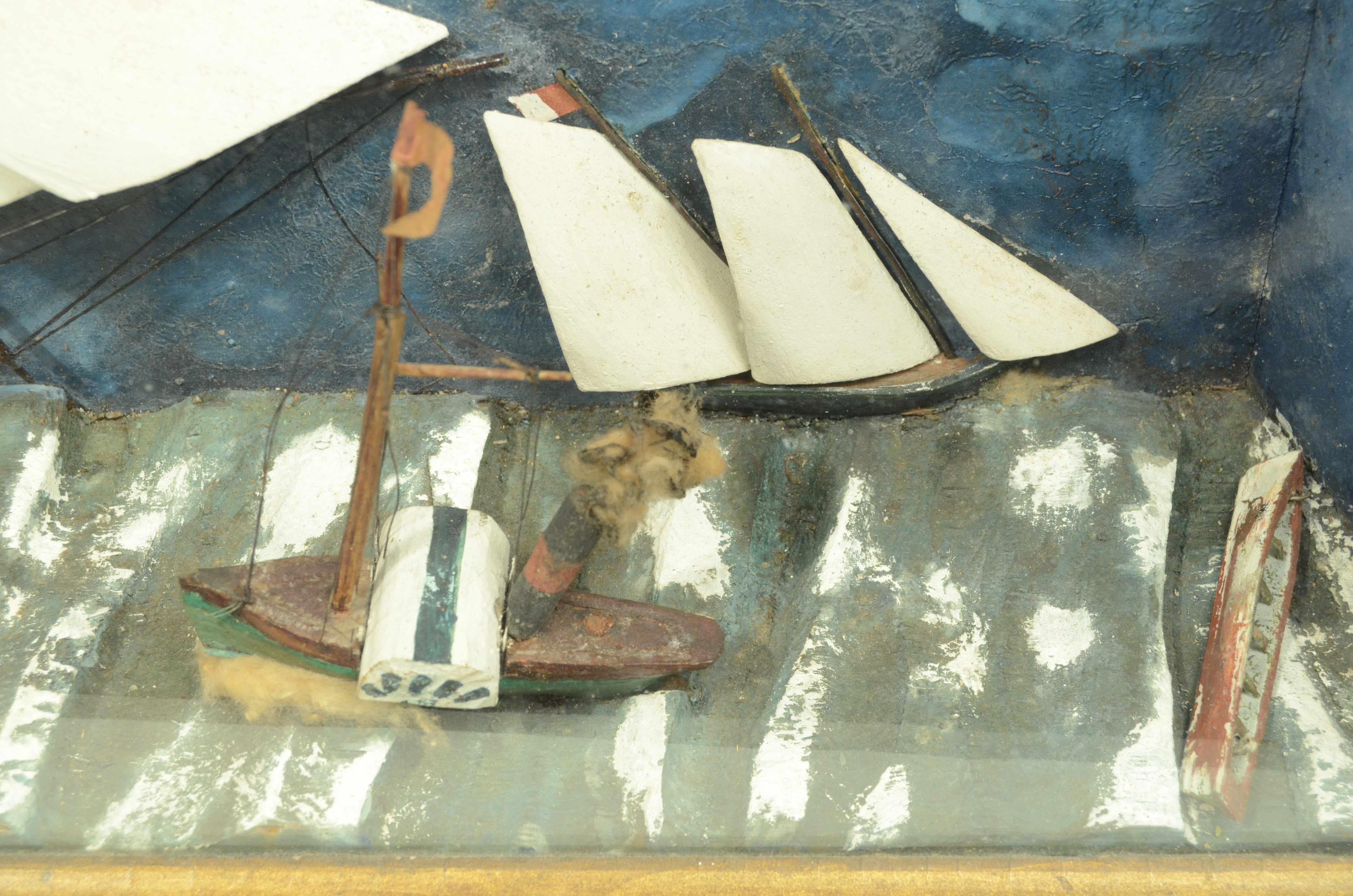 Diorama nautico in teca di legno e vetro di una goletta a vele spiegate inglese in vendita 15