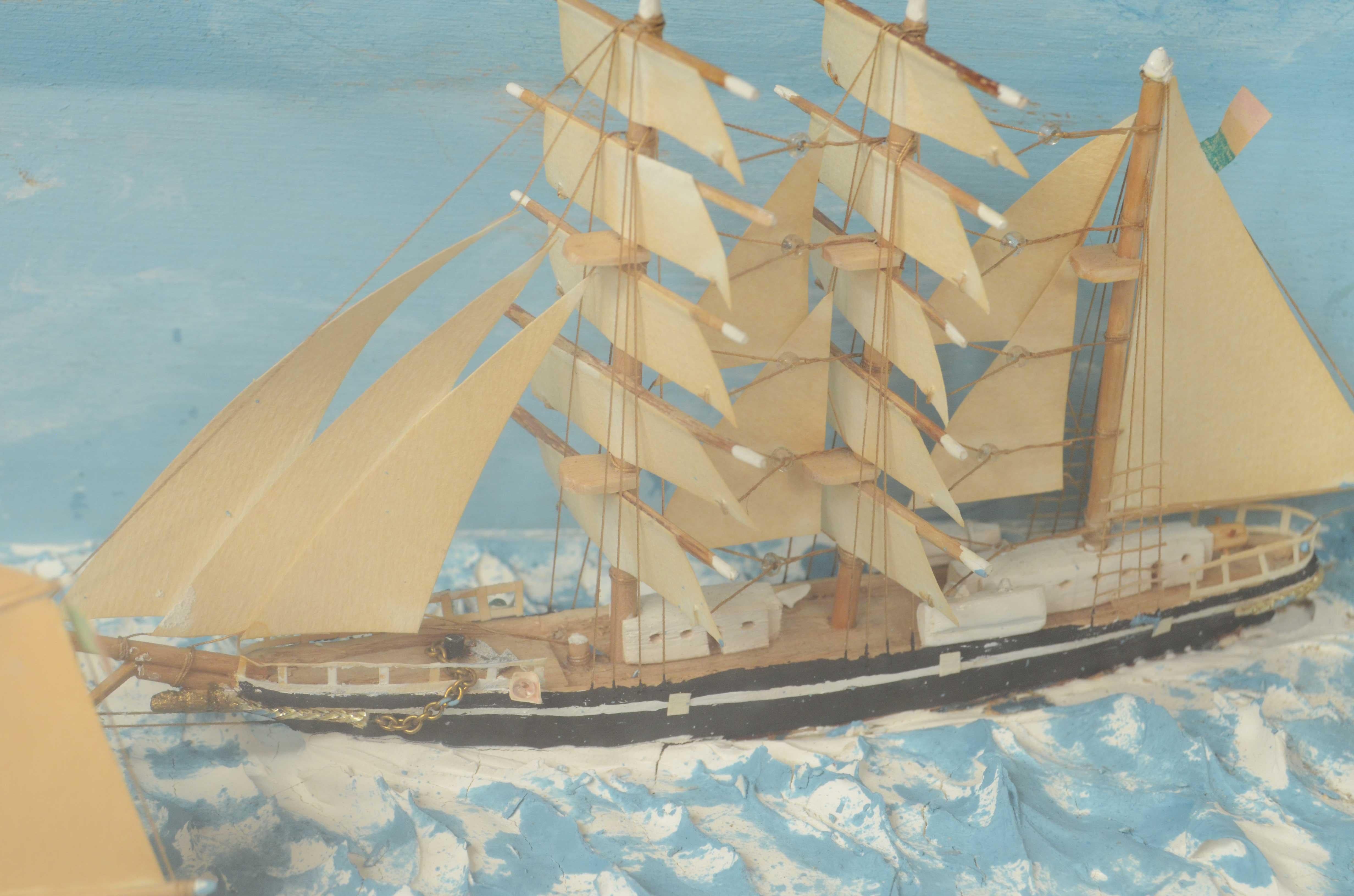 Nautical diorama in glass case depicting 3 ships at sea Italy 1920s For Sale 5
