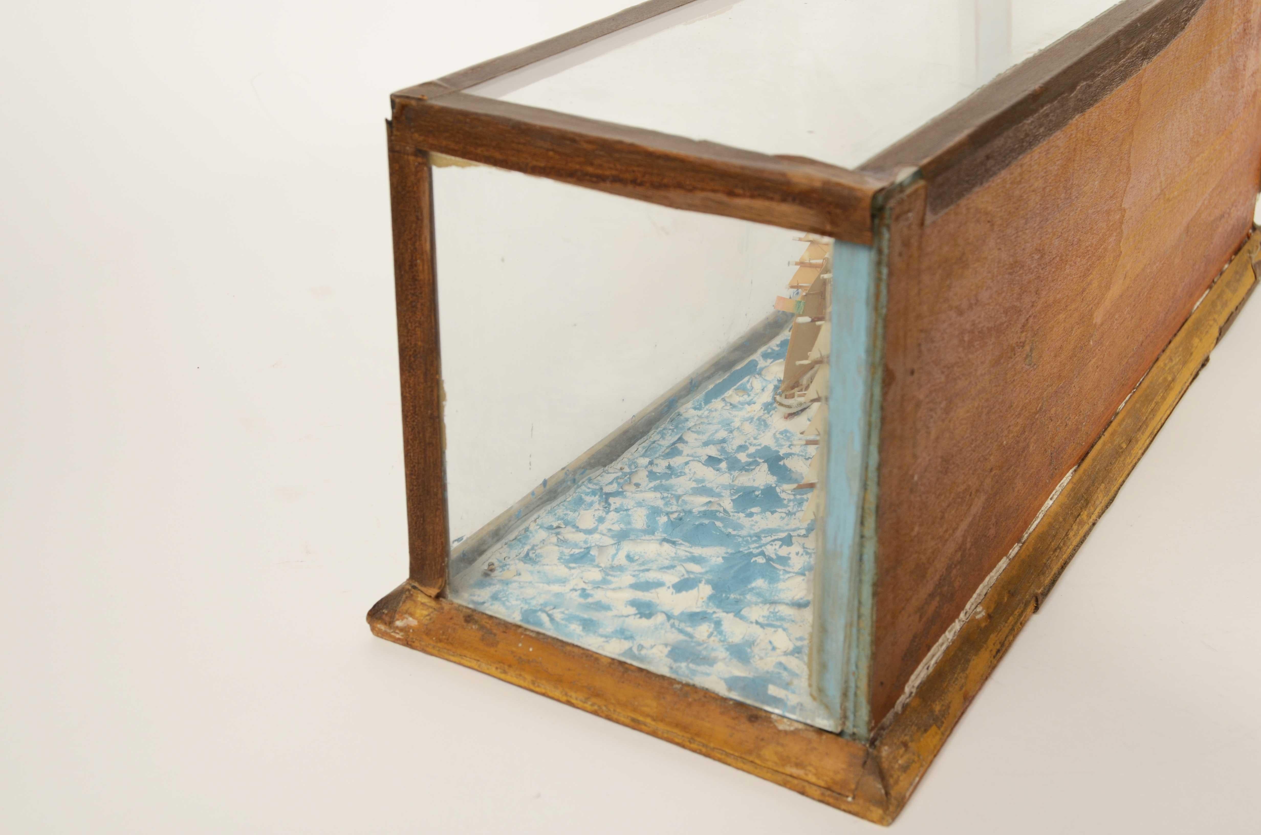 Nautical diorama in glass case depicting 3 ships at sea Italy 1920s For Sale 9