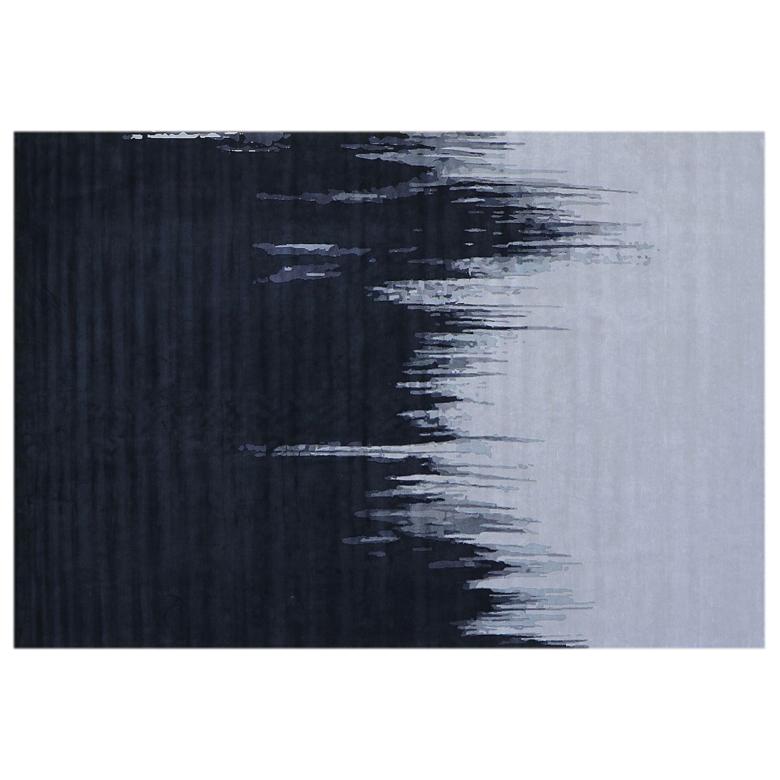 Dip-dye Medium rug by Art & Loom
Dimensions: D274.3 x H365.8 cm
Materials: New Zealand wool & Chinese silk
Quality (Knots per Inch): 100
Also available in different dimensions.

Samantha Gallacher has always had a keen eye for aesthetics,