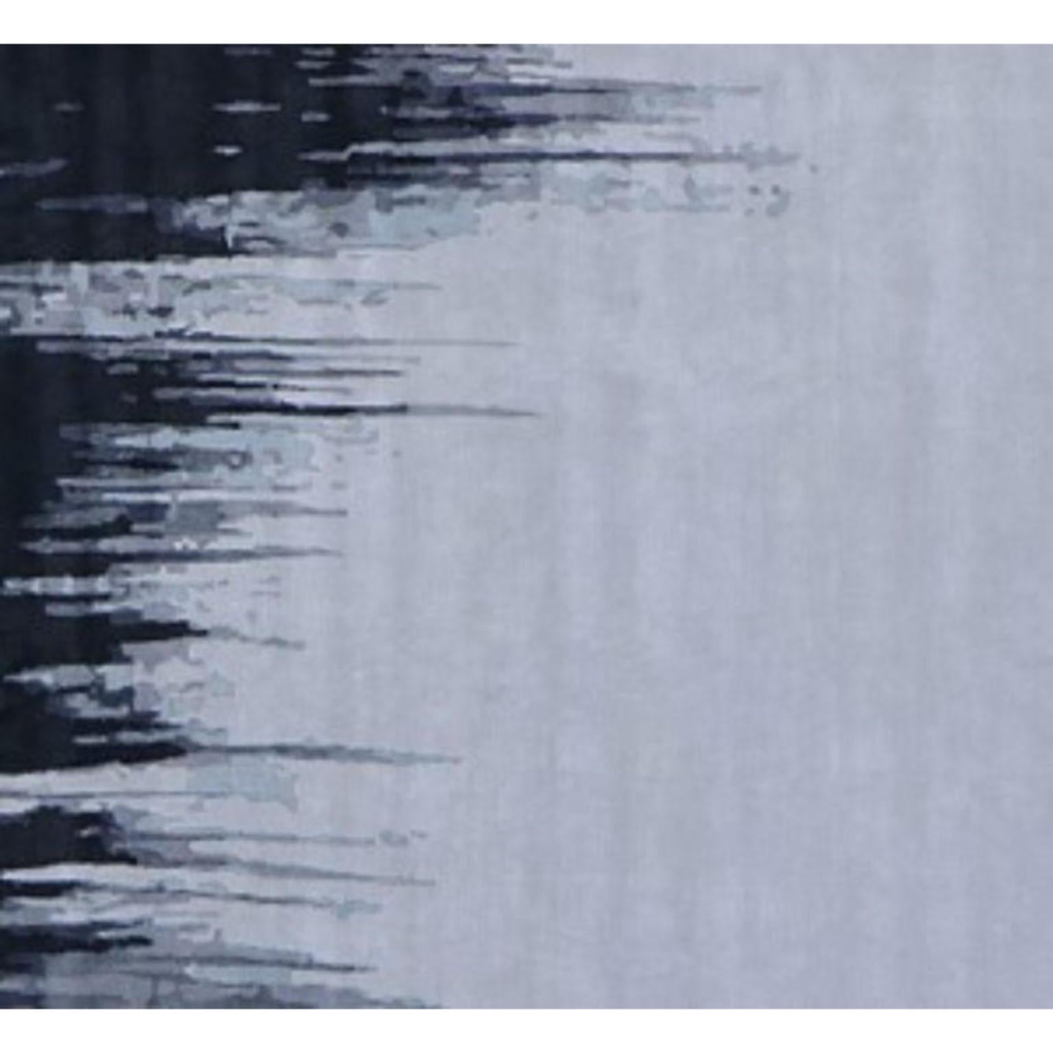 Dip-dye small rug by Art & Loom
Dimensions: D243.4 x H304.8 cm
Materials: New Zealand wool & Chinese silk
Quality (Knots per Inch): 100
Also available in different dimensions.

Samantha Gallacher has always had a keen eye for aesthetics,