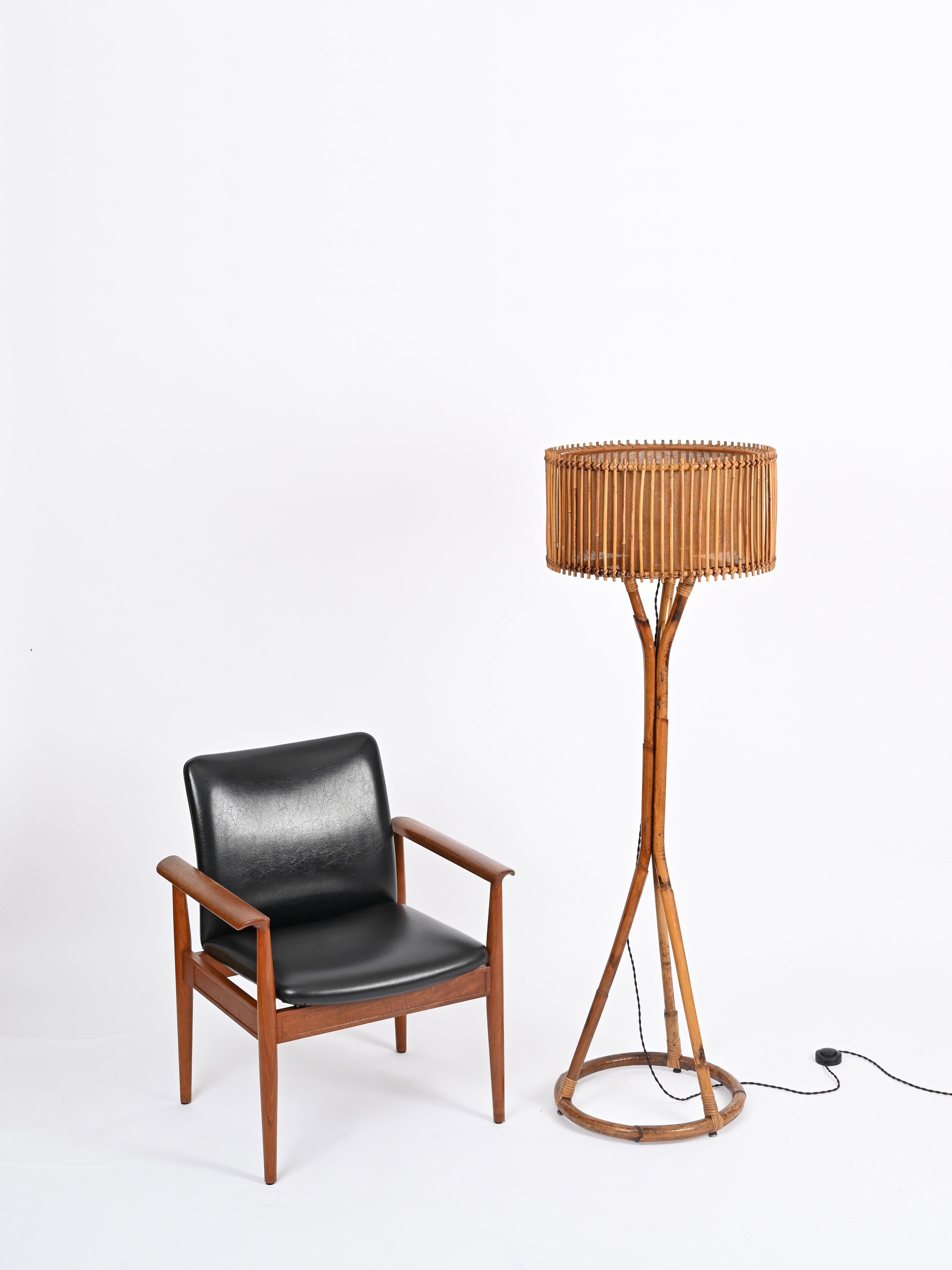 Diplomat Leather Armchair or Desk Chair by Finn Juhl, Model 209, Denmark 1960s For Sale 4