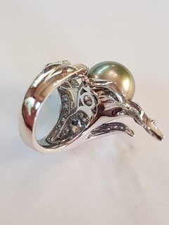 Dirce Repossi Italian White Gold Brilliant and Grey Pearl Ring, Unique Piece