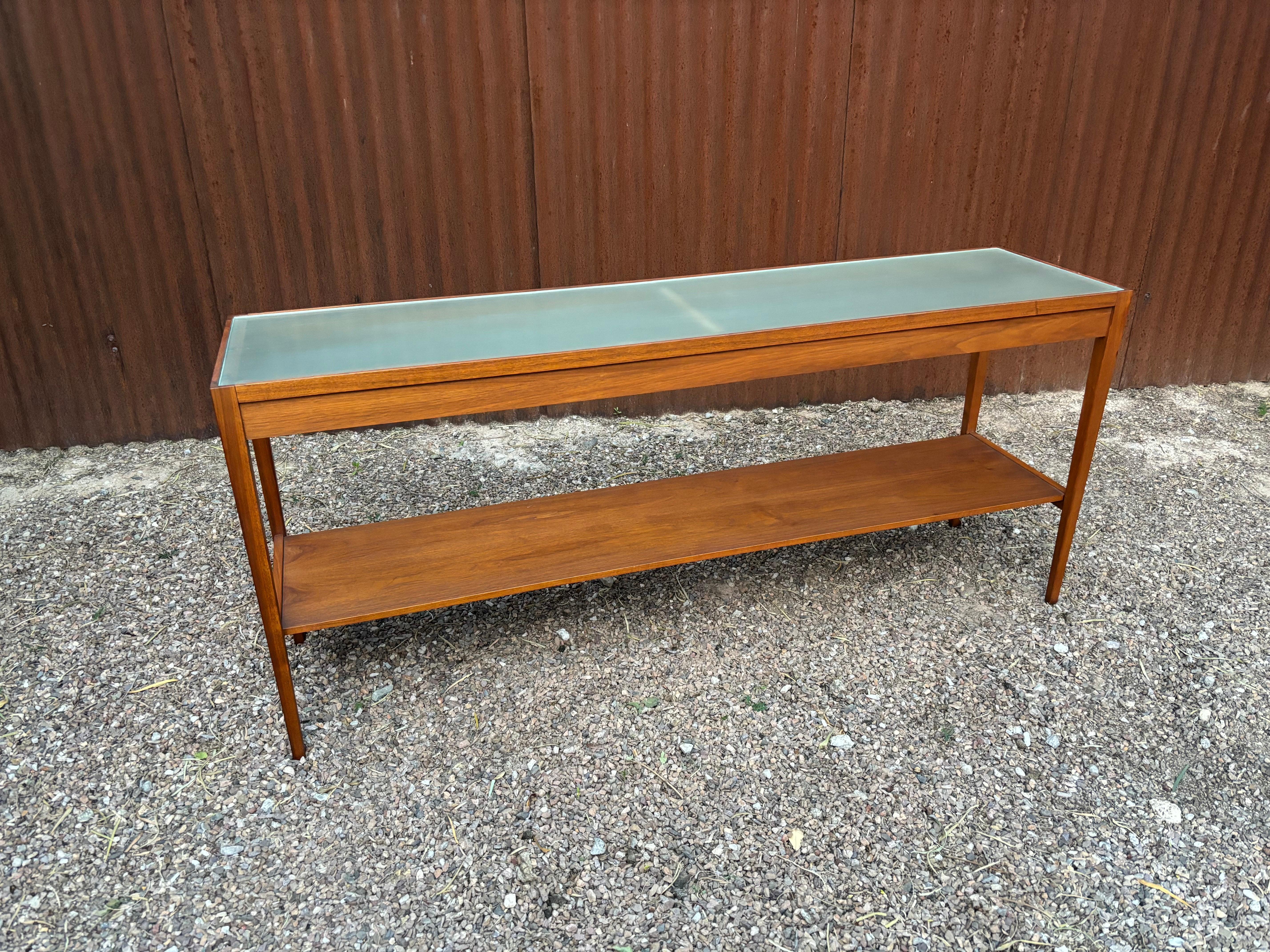 Mid-Century Modern Directional Console attributed to Milo Baughman For Sale