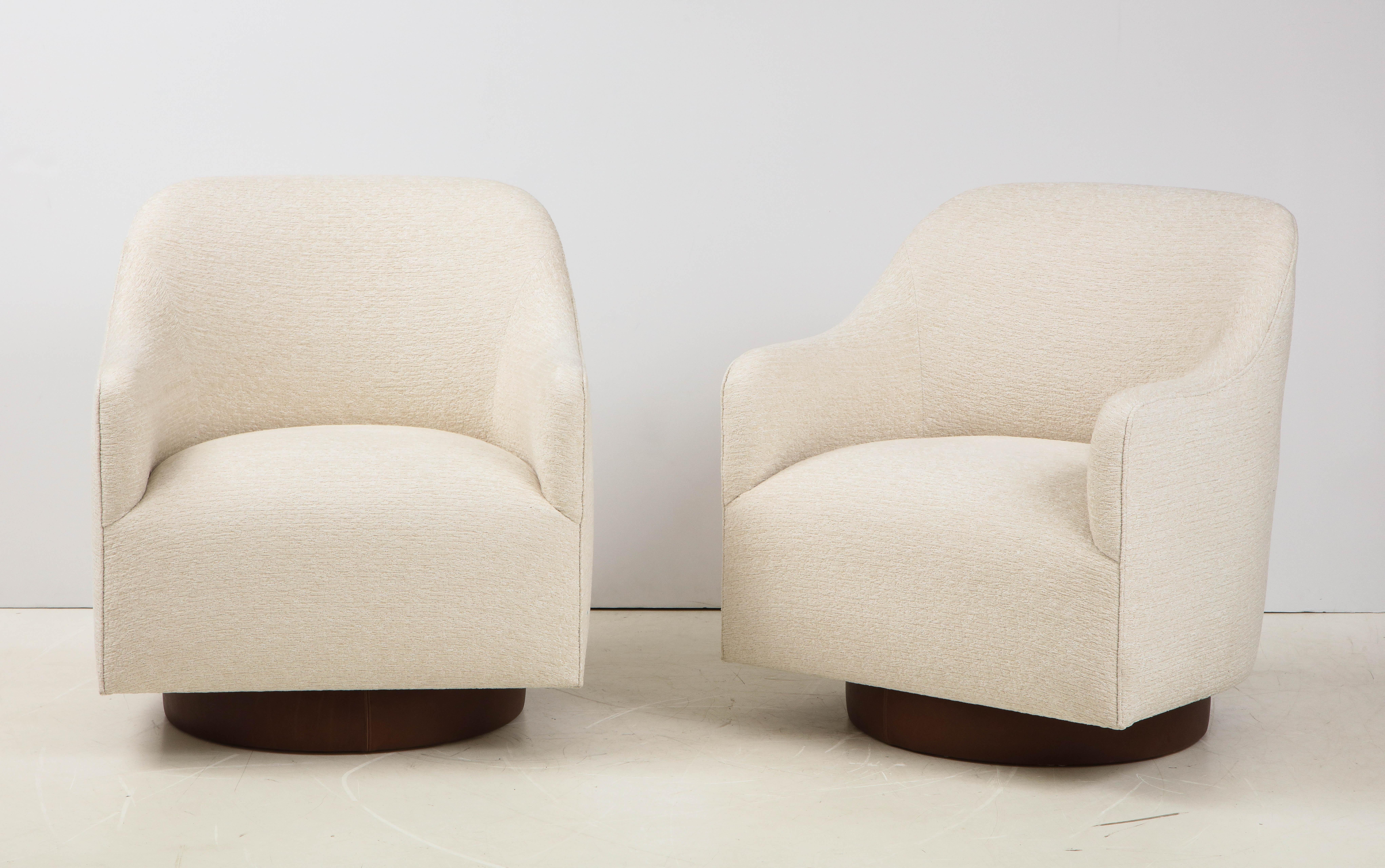 Milo Baughman/Directional Ivory Boucle Club Chairs 3