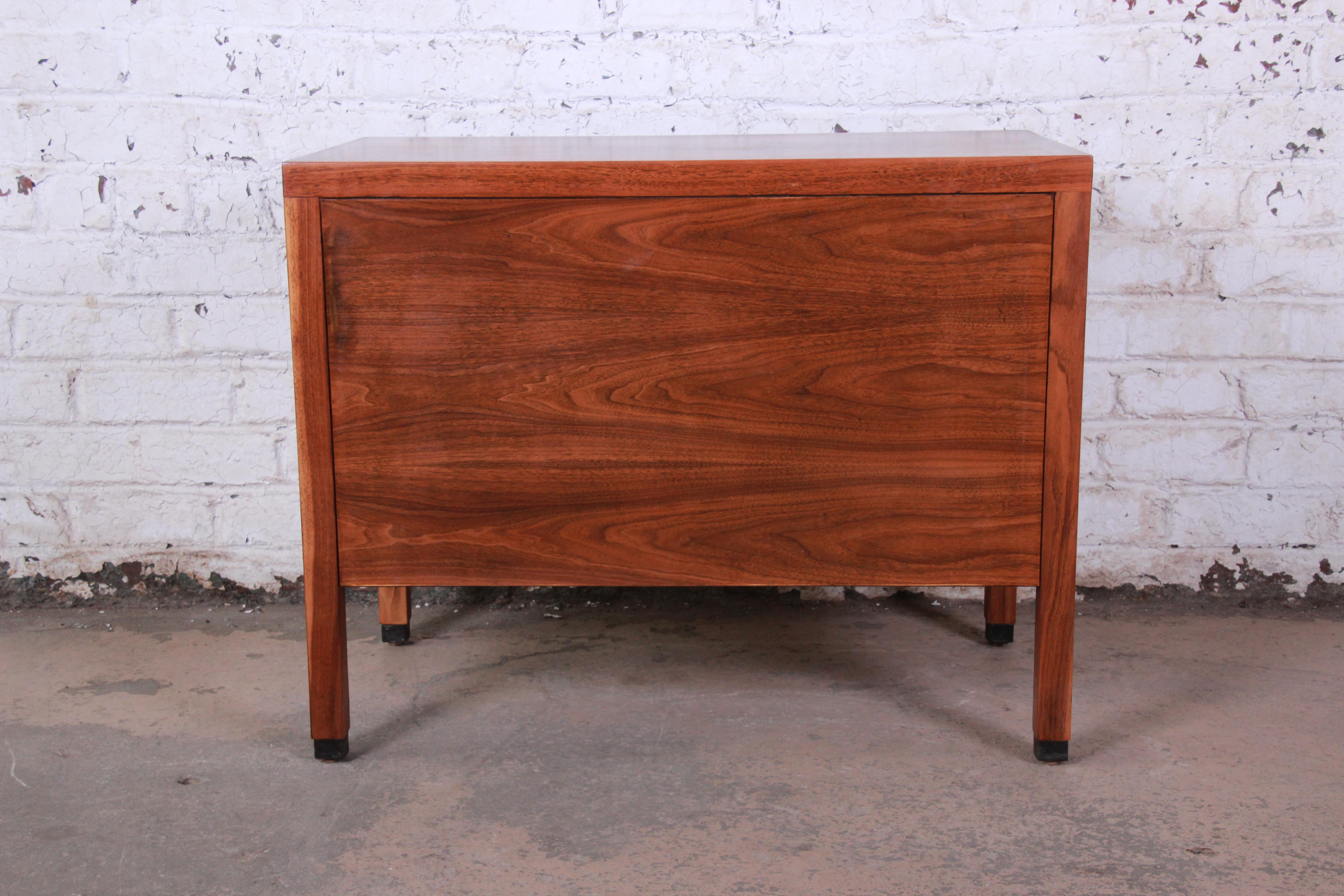 Directional Mid-Century Modern Walnut Small Credenza or Record Cabinet 3