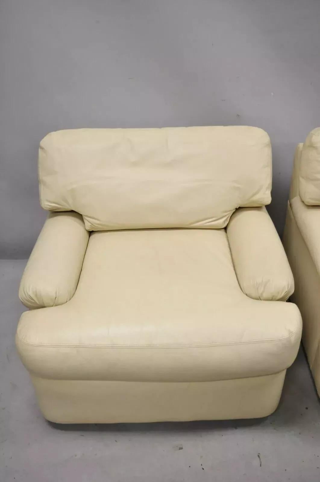 Mid-Century Modern Directional Milo Baughman Swivel Beige Leather Club Lounge Arm Chairs - a Pair For Sale