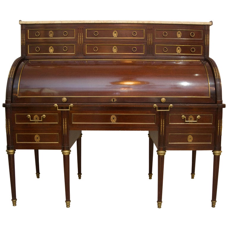 Directiore Style Roll Top Desk For Sale at 1stdibs