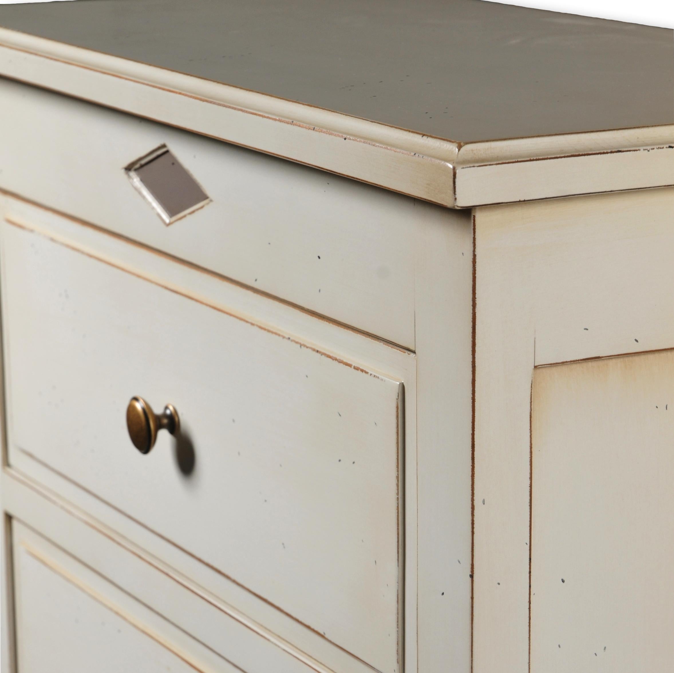 French Light gray 6-drawer Chiffonnier Louis XVI Directoire solid wood reinterpretation For Sale