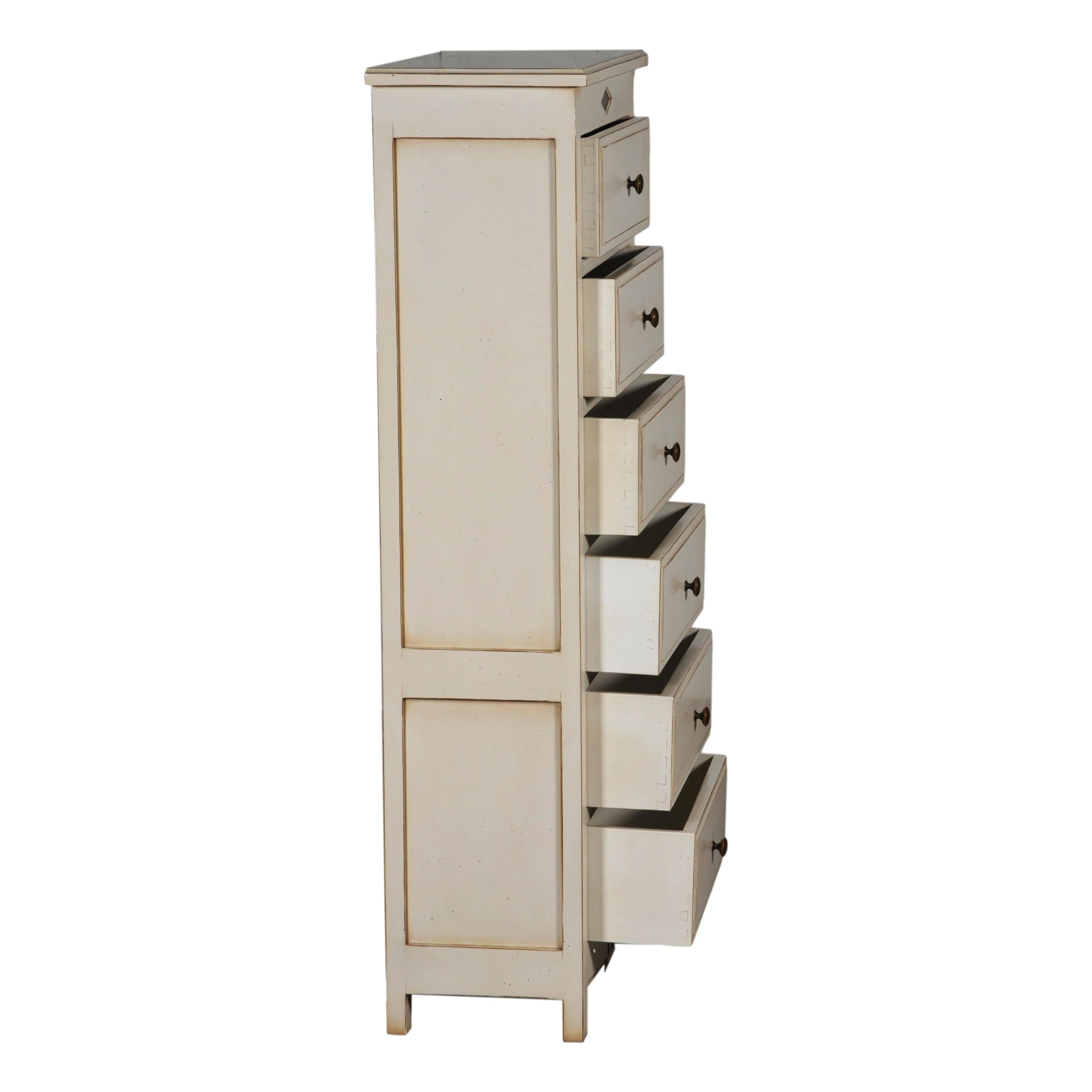 Chiffoniere francese a 6 cassetti in legno stile Luigi XVI Directoire, laccato grigio In condizioni Nuovo in vendita a Landivy, FR