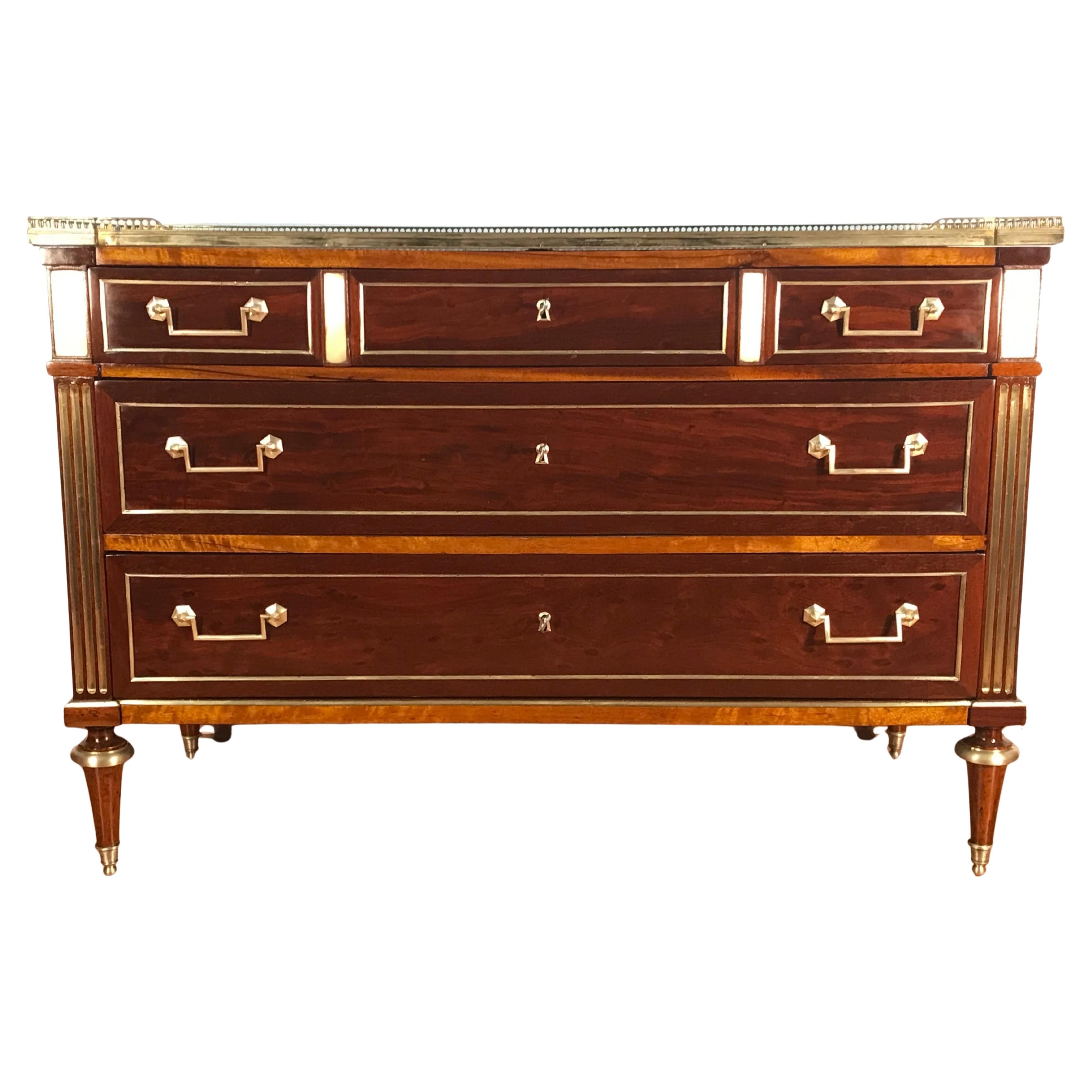 Directoire Chest of Drawers, France 1790-1800 For Sale
