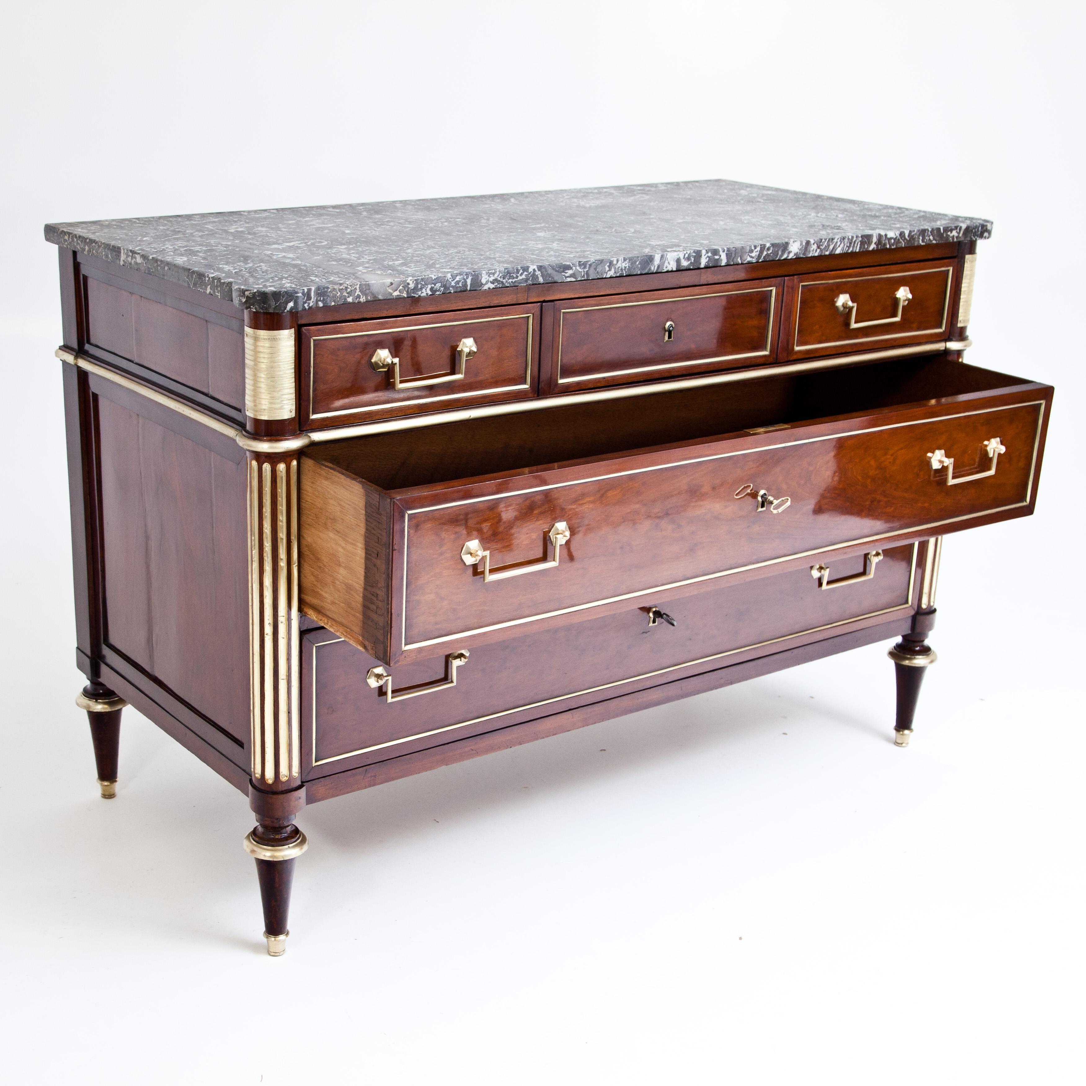 Directoire Chest of Drawers, France, circa 1790 3