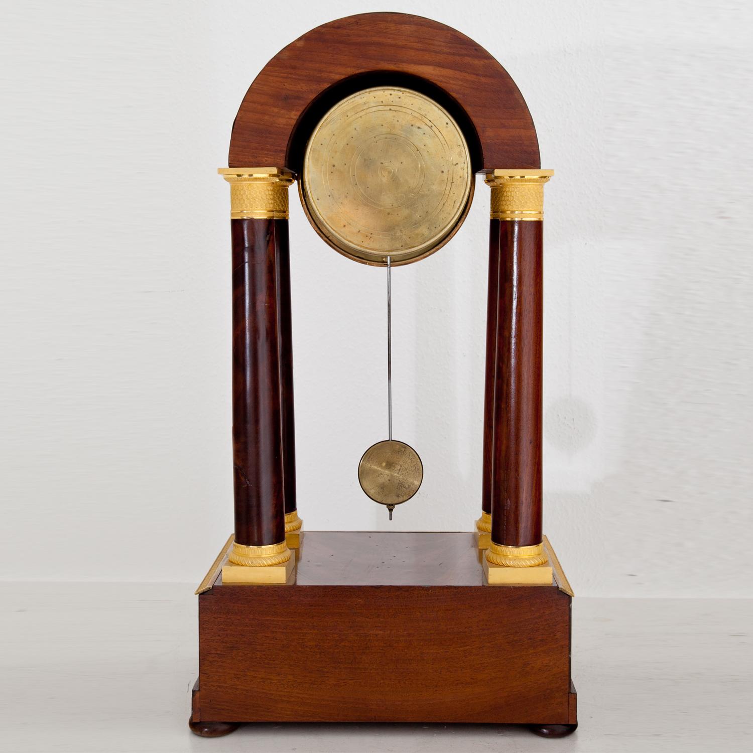 Directoire Clock, France, 1830 (Mittleres 19. Jahrhundert)