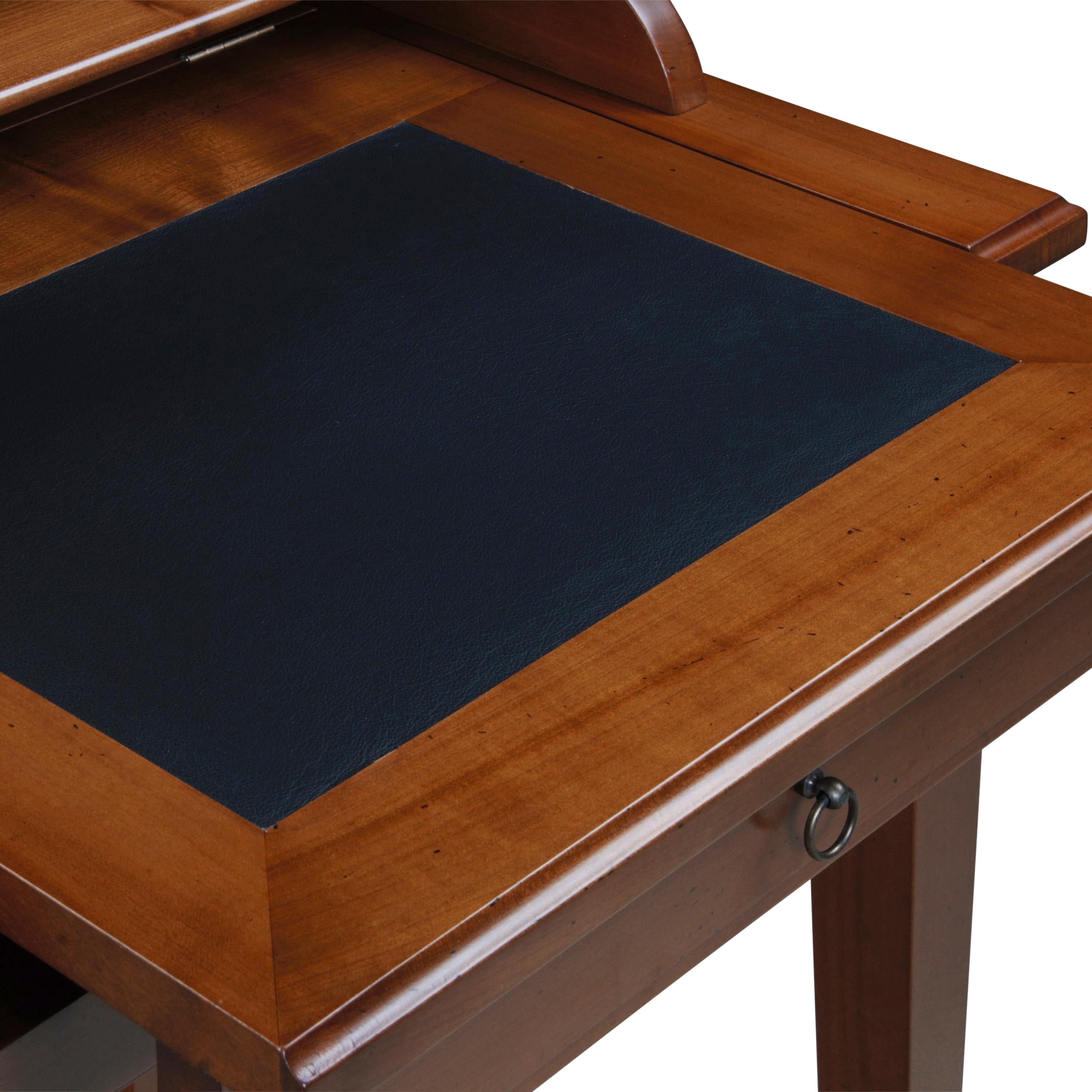 Schreibtisch im Directoire-Stil aus massivem Kirschbaumholz mit Lederpolsterung und Aufbewahrungsraum (Handgefertigt) im Angebot
