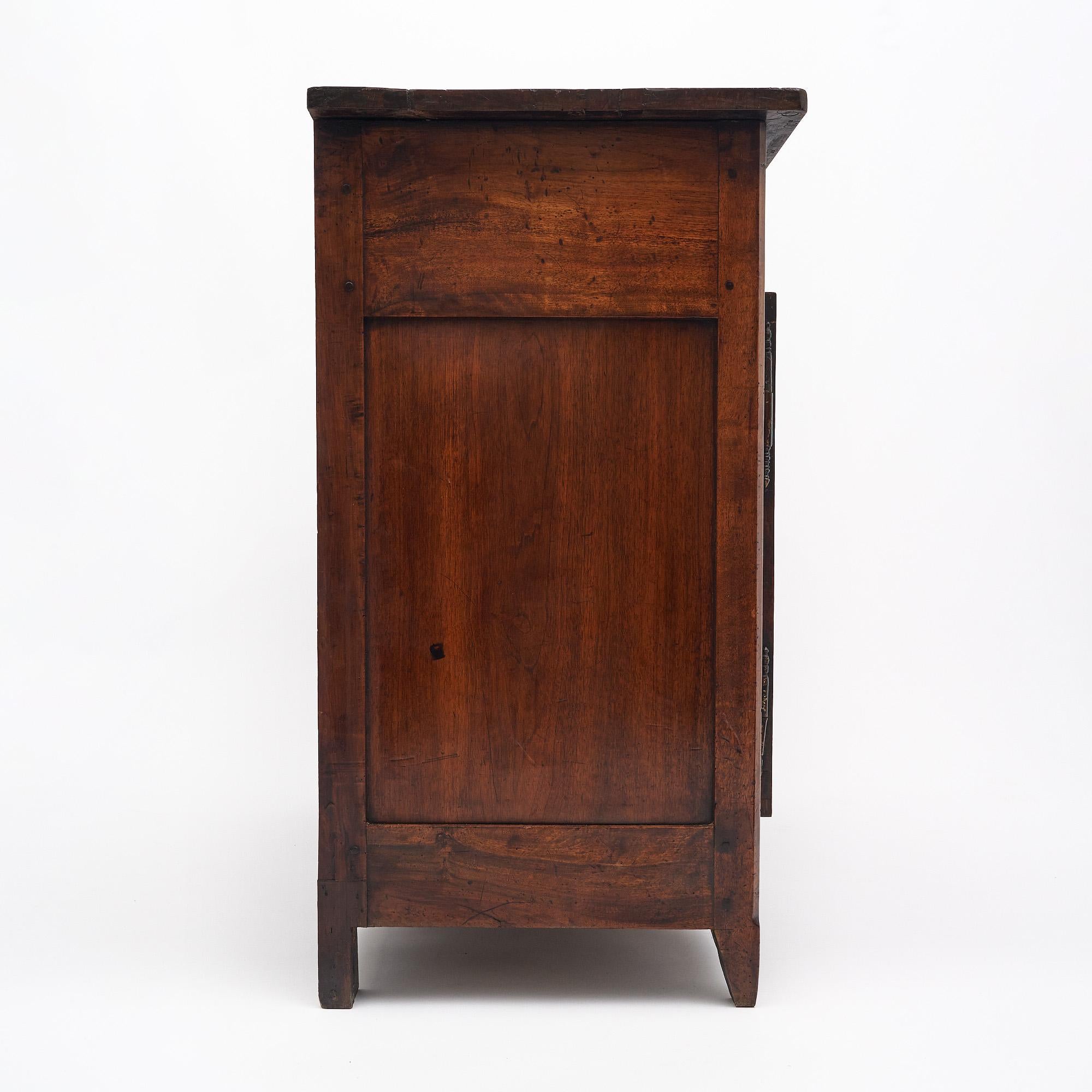 Buffet d'antiquités français du Directoire en vente 2