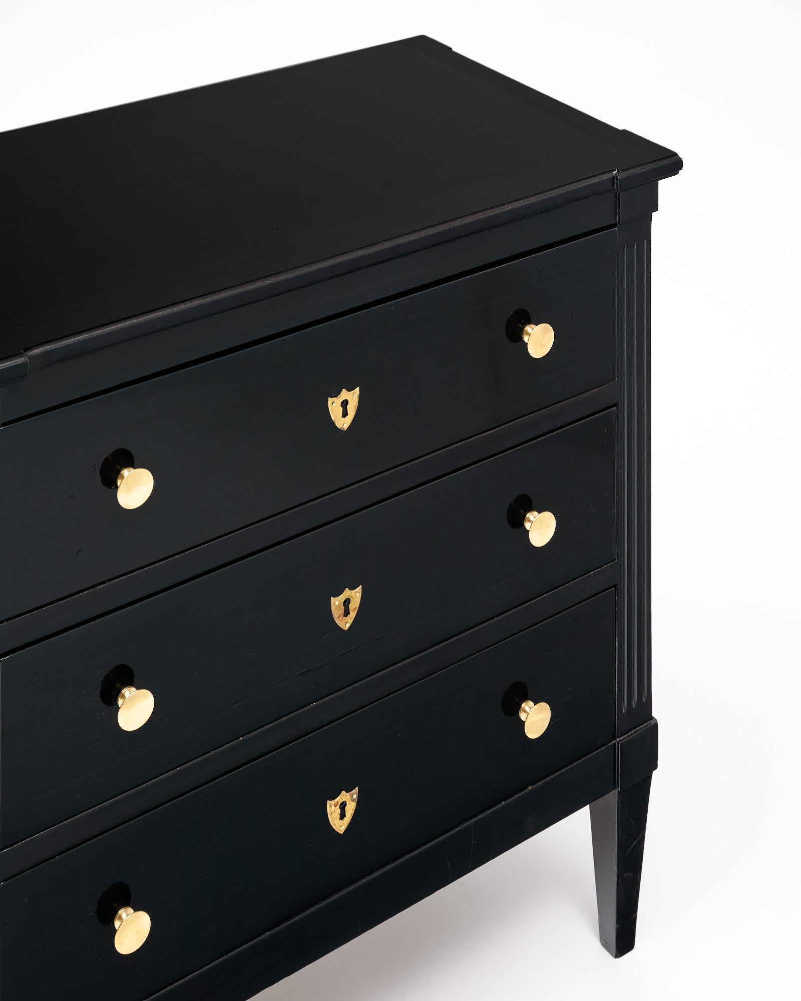 Directoire French Antique Chest In Good Condition For Sale In Austin, TX