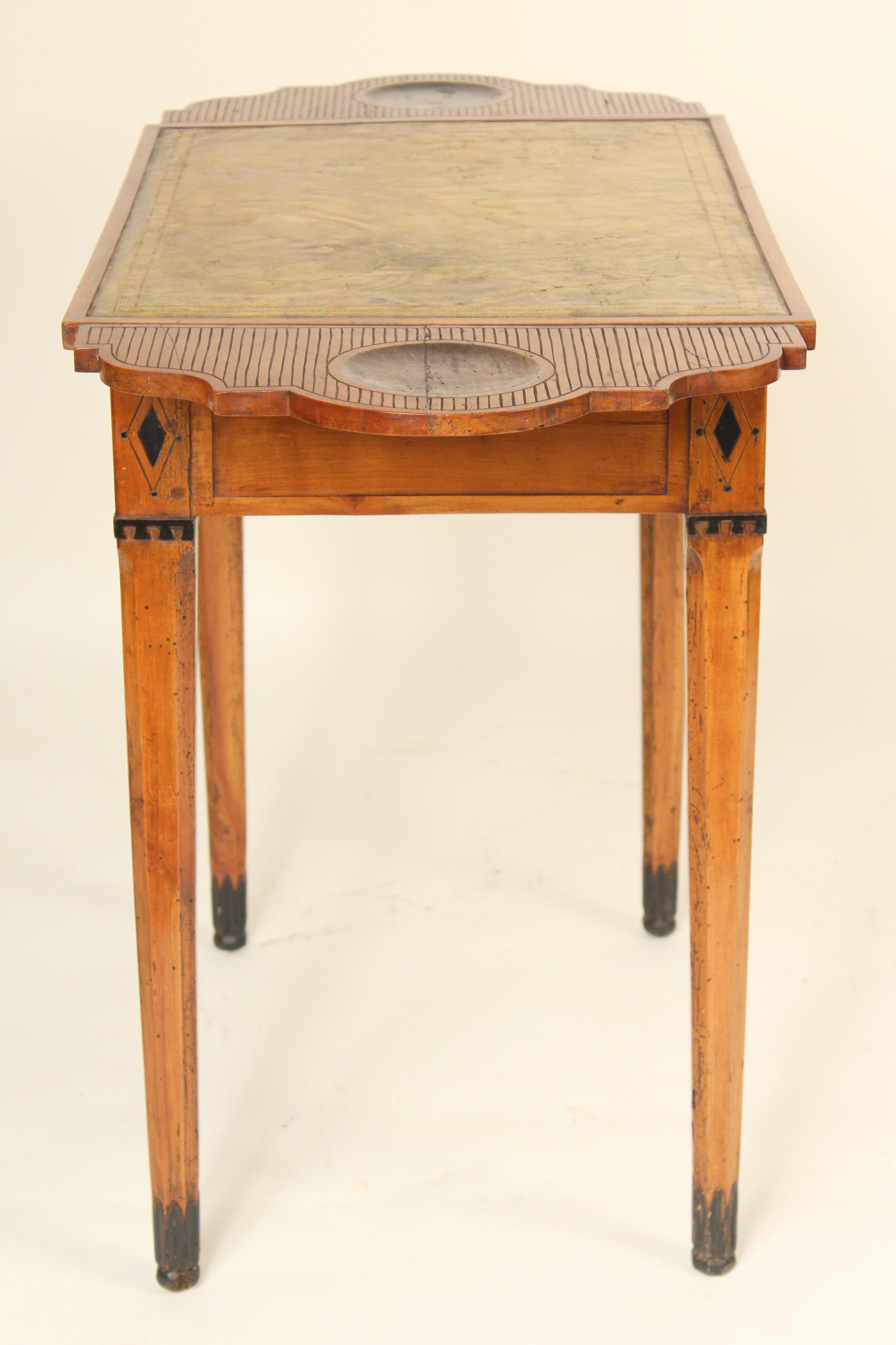Directoire Fruit Wood Leather Top Writing Table In Good Condition In Laguna Beach, CA