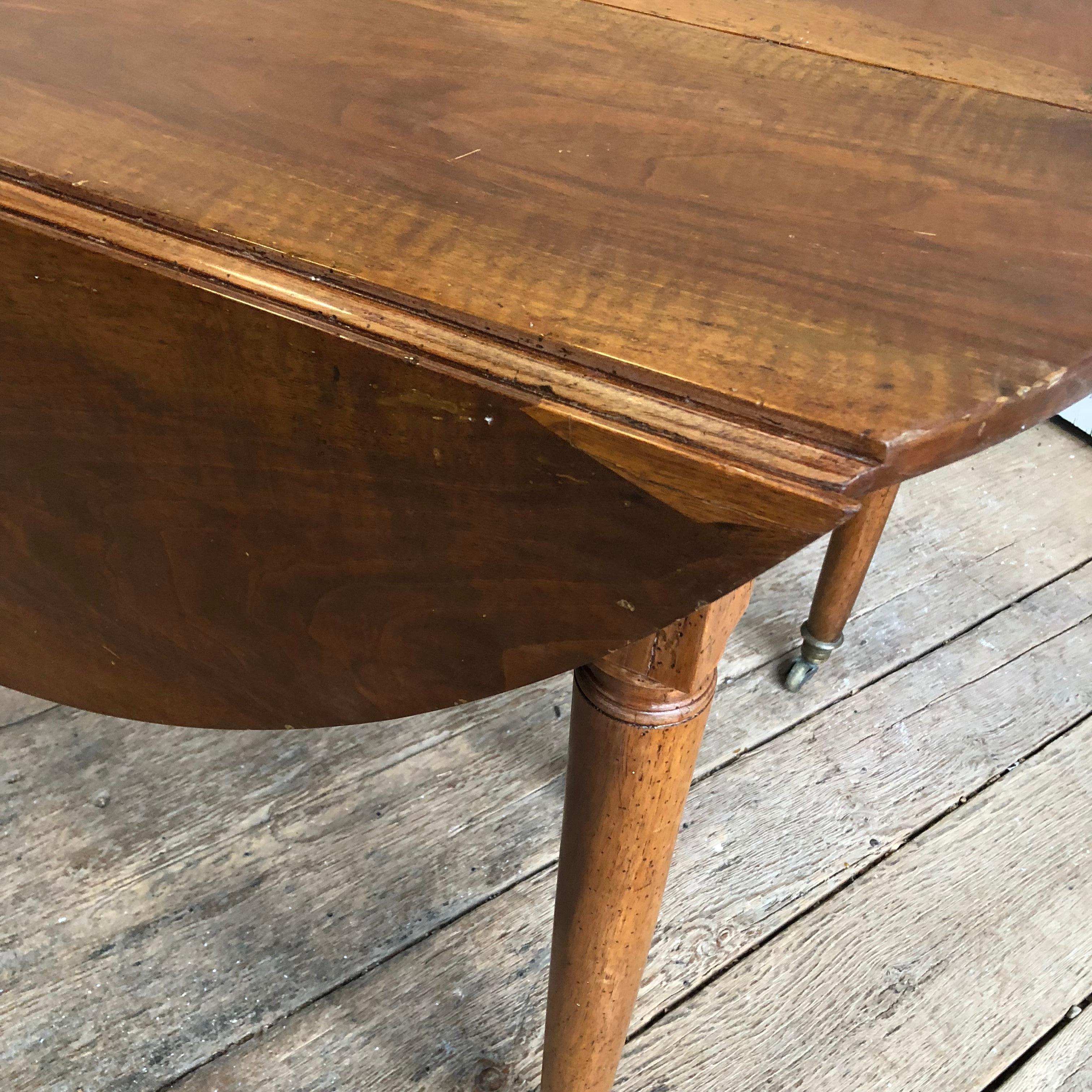 Directoire Period Drop Leaf Dining Table, circa 1800 7