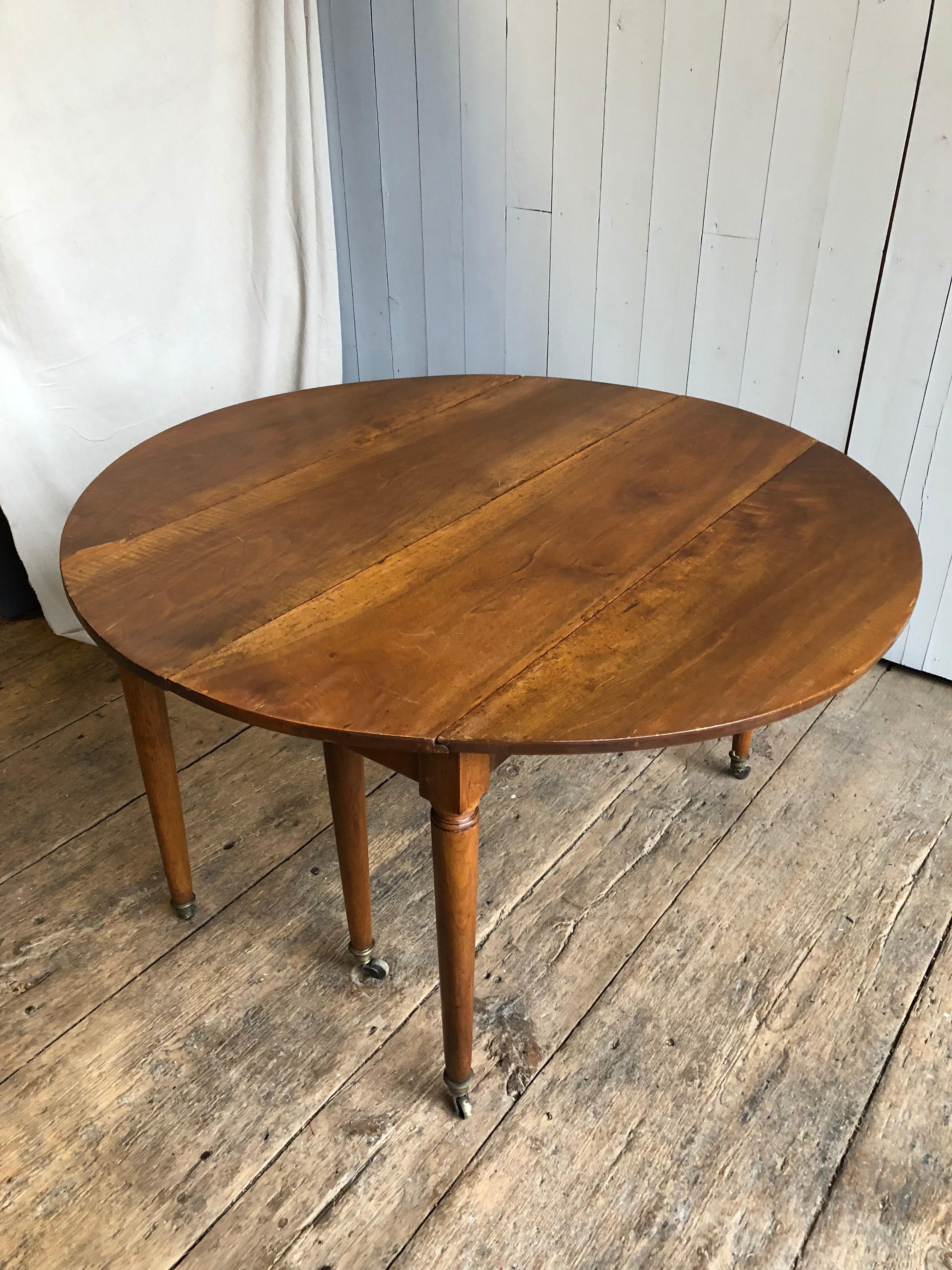 Directoire Period Drop Leaf Dining Table, circa 1800 1
