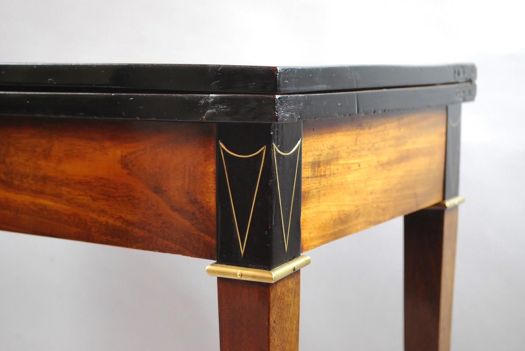 Directoire Period Game Table - C.18th Century For Sale 1
