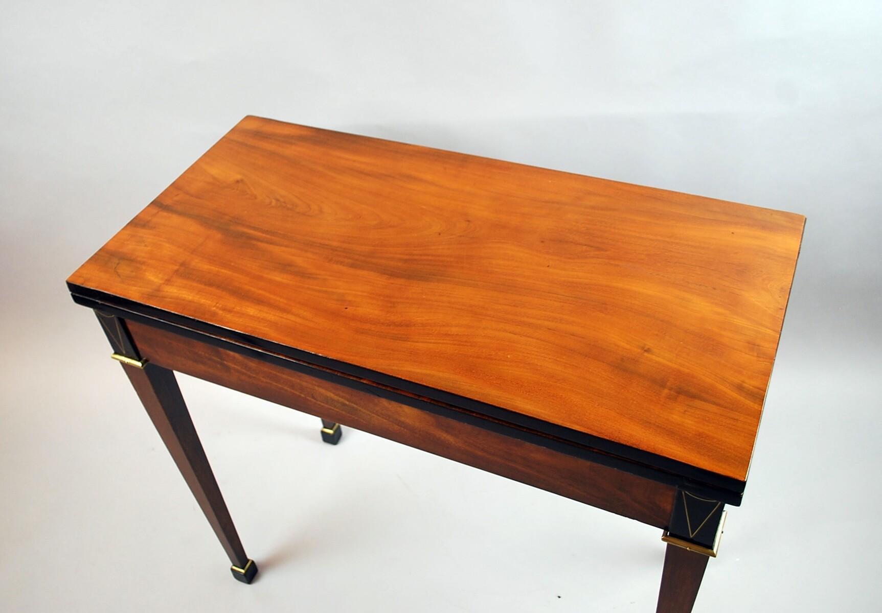Directoire Period Game Table - C.18th Century For Sale 2