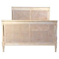 Cama Estilo Directoire En Madera Lacada Y Canwork