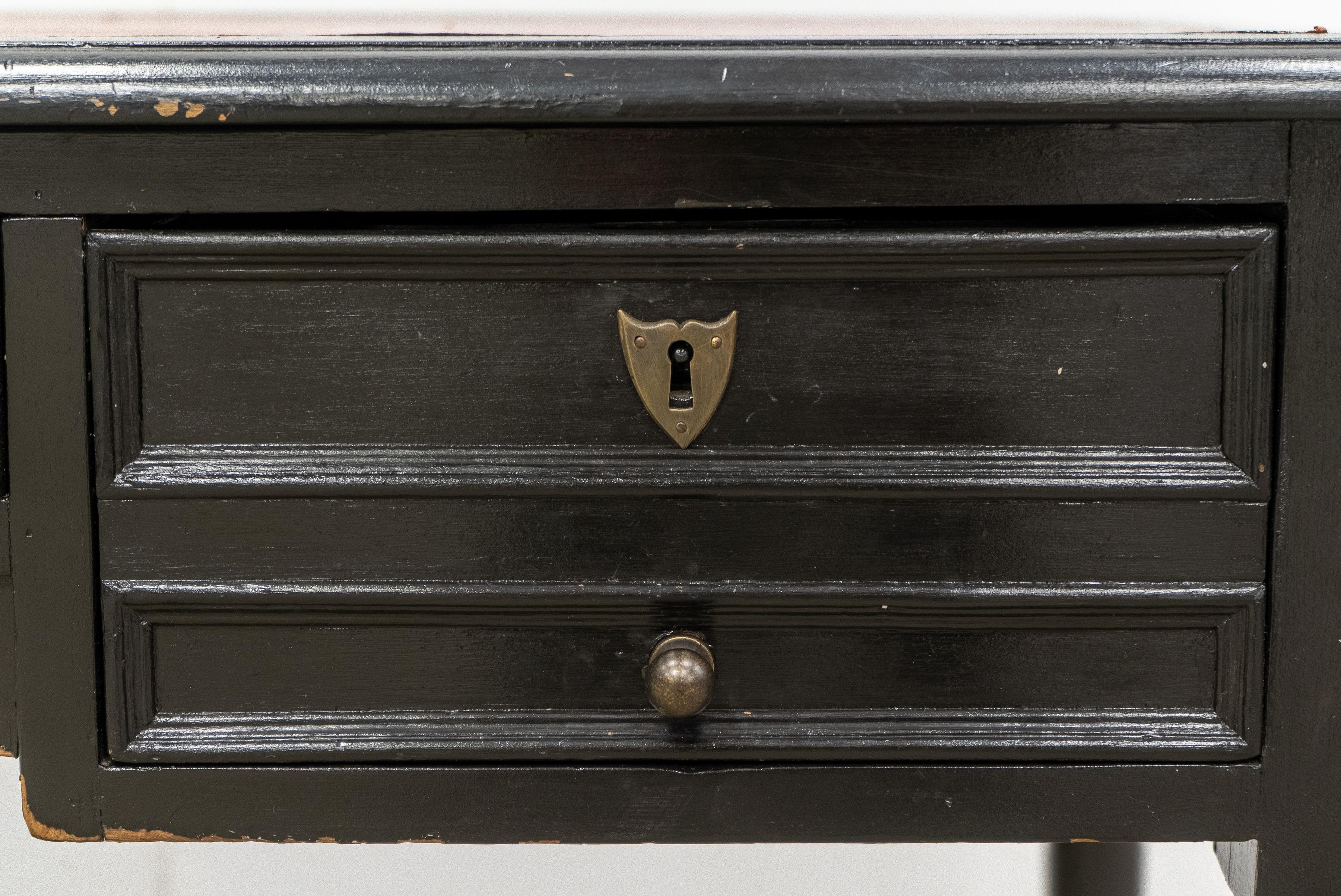 20th Century Directoire-Style Bureau Plat Desk For Sale