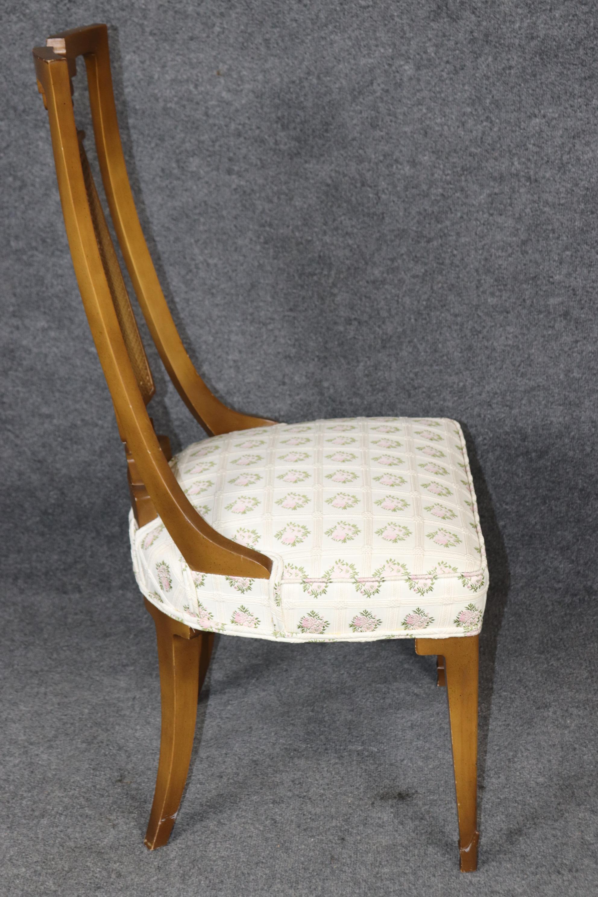 Directoire Stil geschnitzt Nussbaum Stock zurück Schreibtisch Vanity Side Chair (Mitte des 20. Jahrhunderts) im Angebot