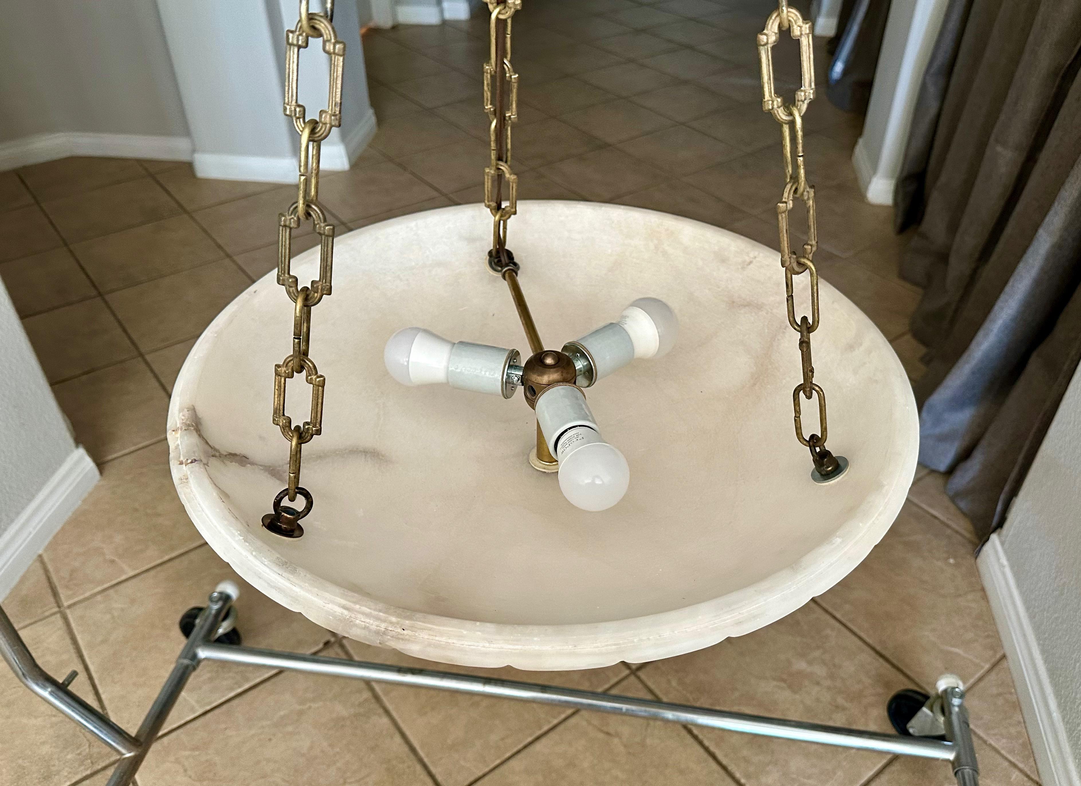 Lampadario a sospensione in alabastro francese in stile Directoire in vendita 10