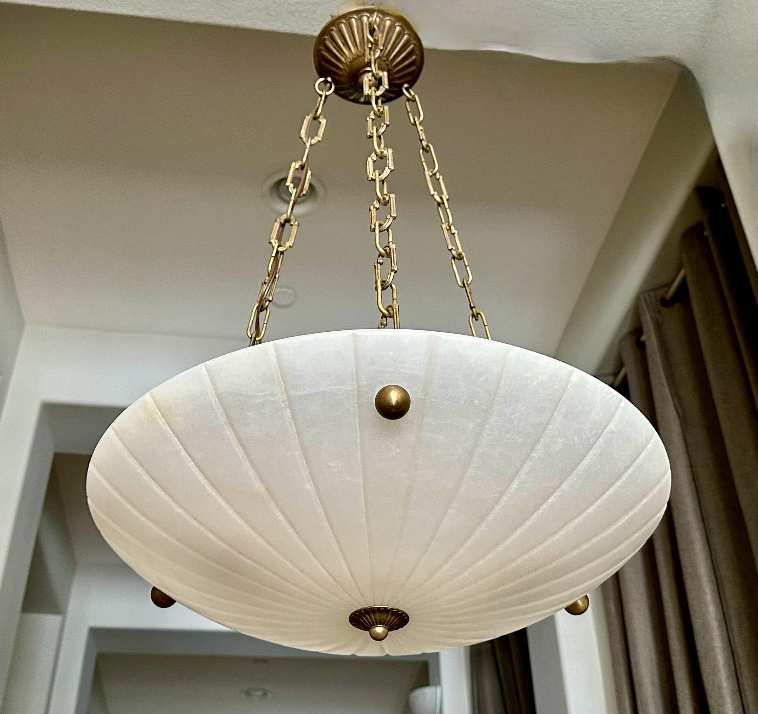 Directoire Style French Alabaster Pendant Chandelier In condizioni buone in vendita a Palm Springs, CA