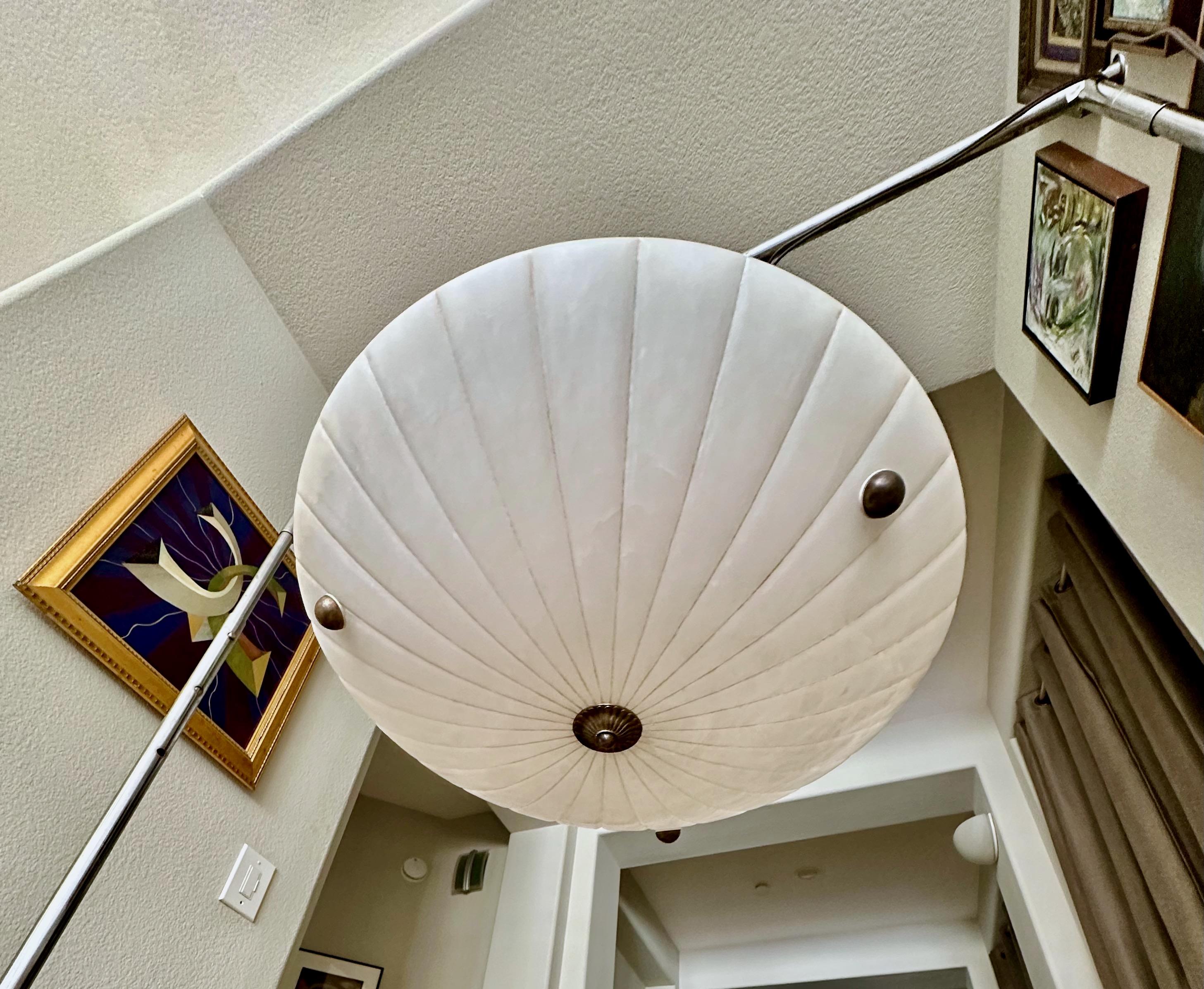 Lampadario a sospensione in alabastro francese in stile Directoire in vendita 1