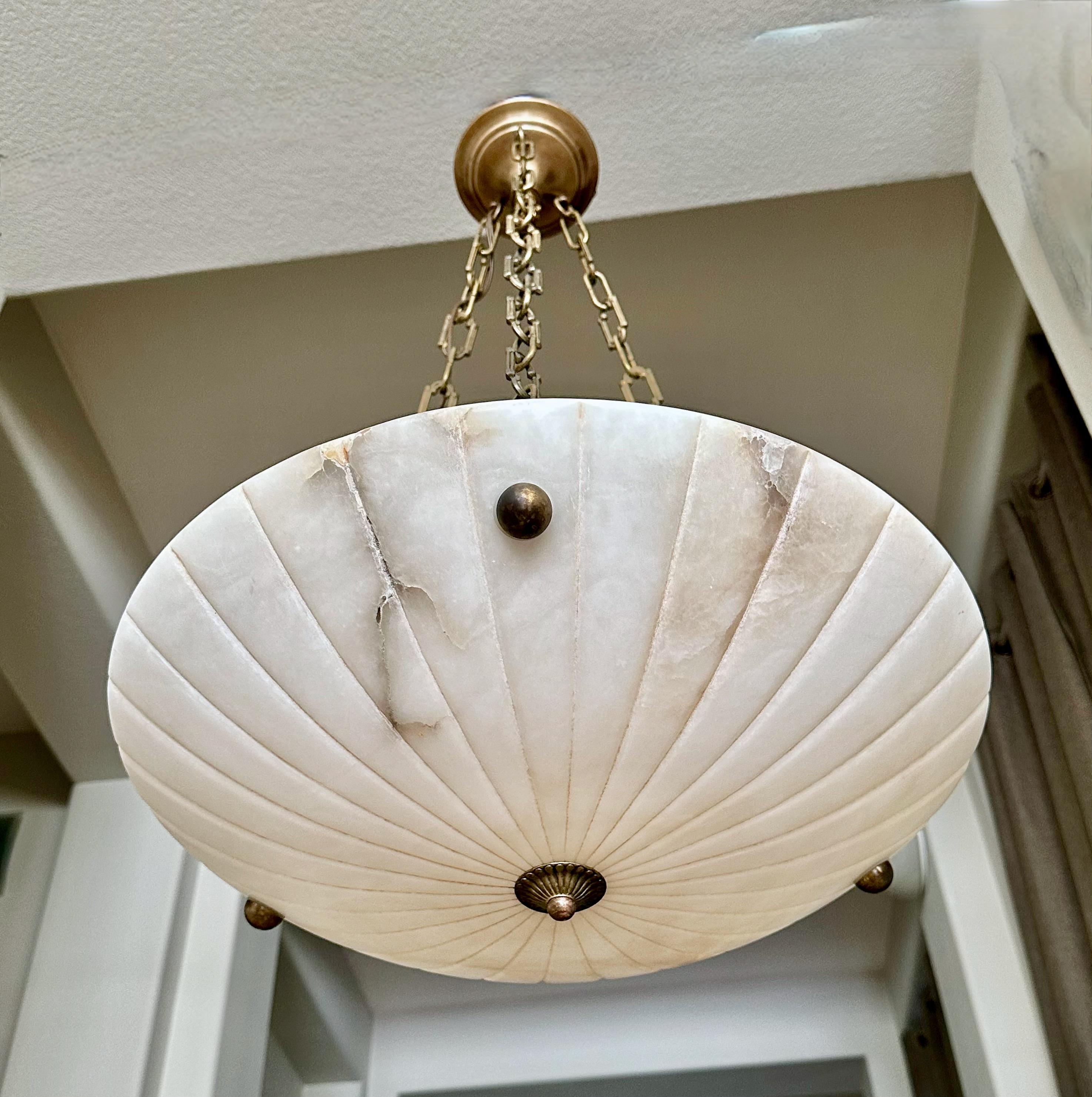 Lampadario a sospensione in alabastro francese in stile Directoire in vendita 1