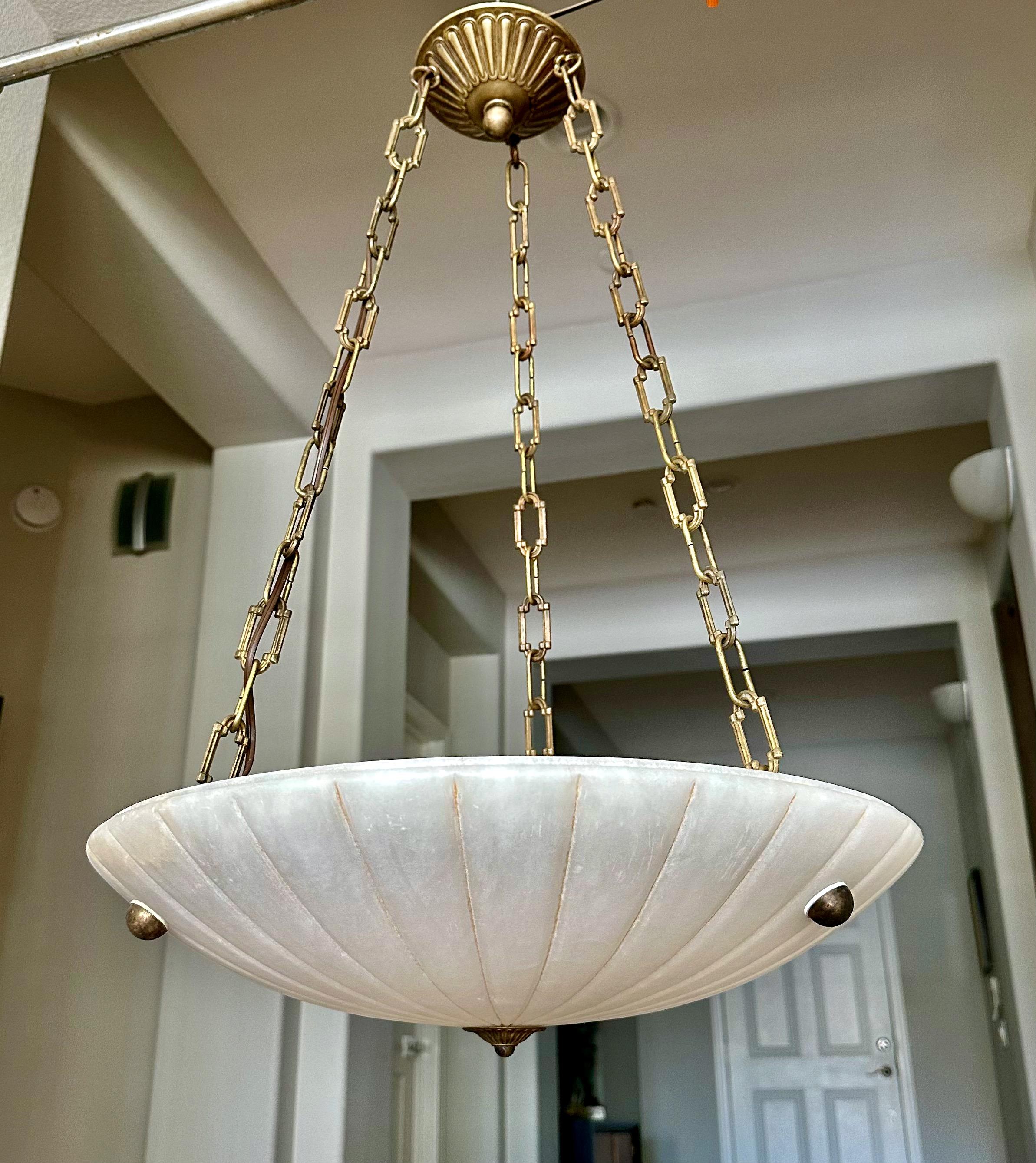 Lampadario a sospensione in alabastro francese in stile Directoire in vendita 3