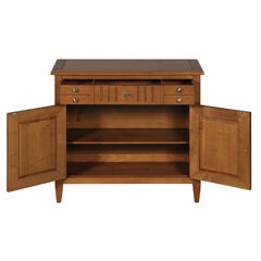 Armoire à 2 portes de style Directoire française fabriquée à la main en bois de cerisier massif