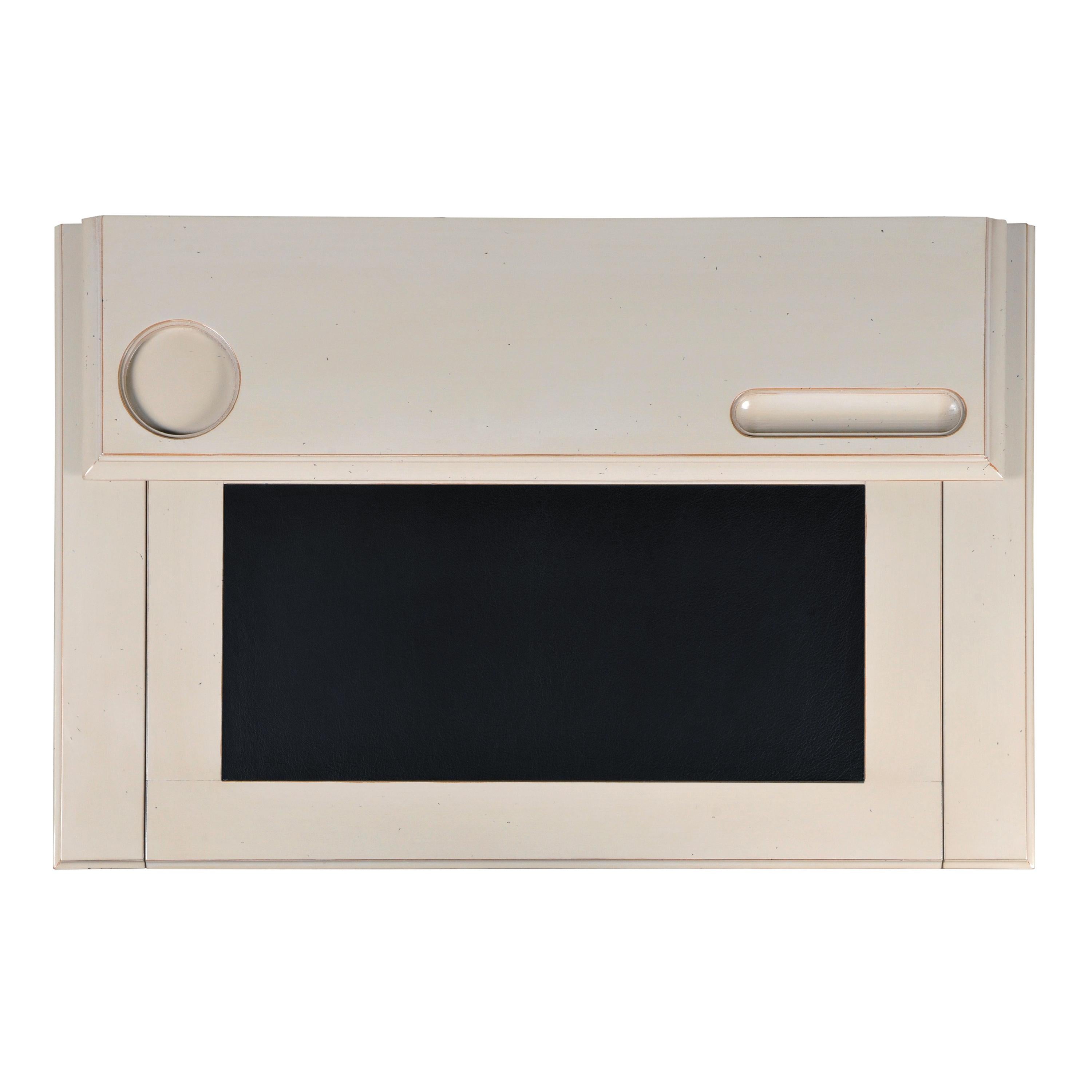 Fait main Bureau de style Directoire français avec tablette et pad en cuir, laqué gris clair. en vente