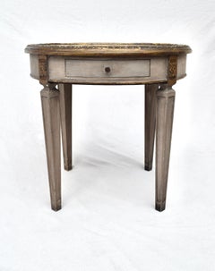 Directoire Style Verre Eglomese Parcel Gilt Table